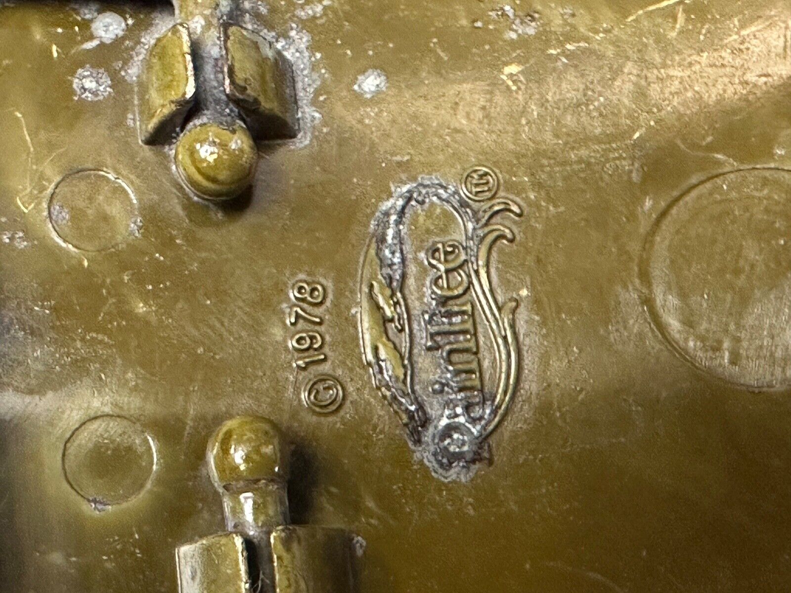 ANHEUSER BUSCH Vintage 1978 Beer Collectors Brewery Raintree Belt Buckle