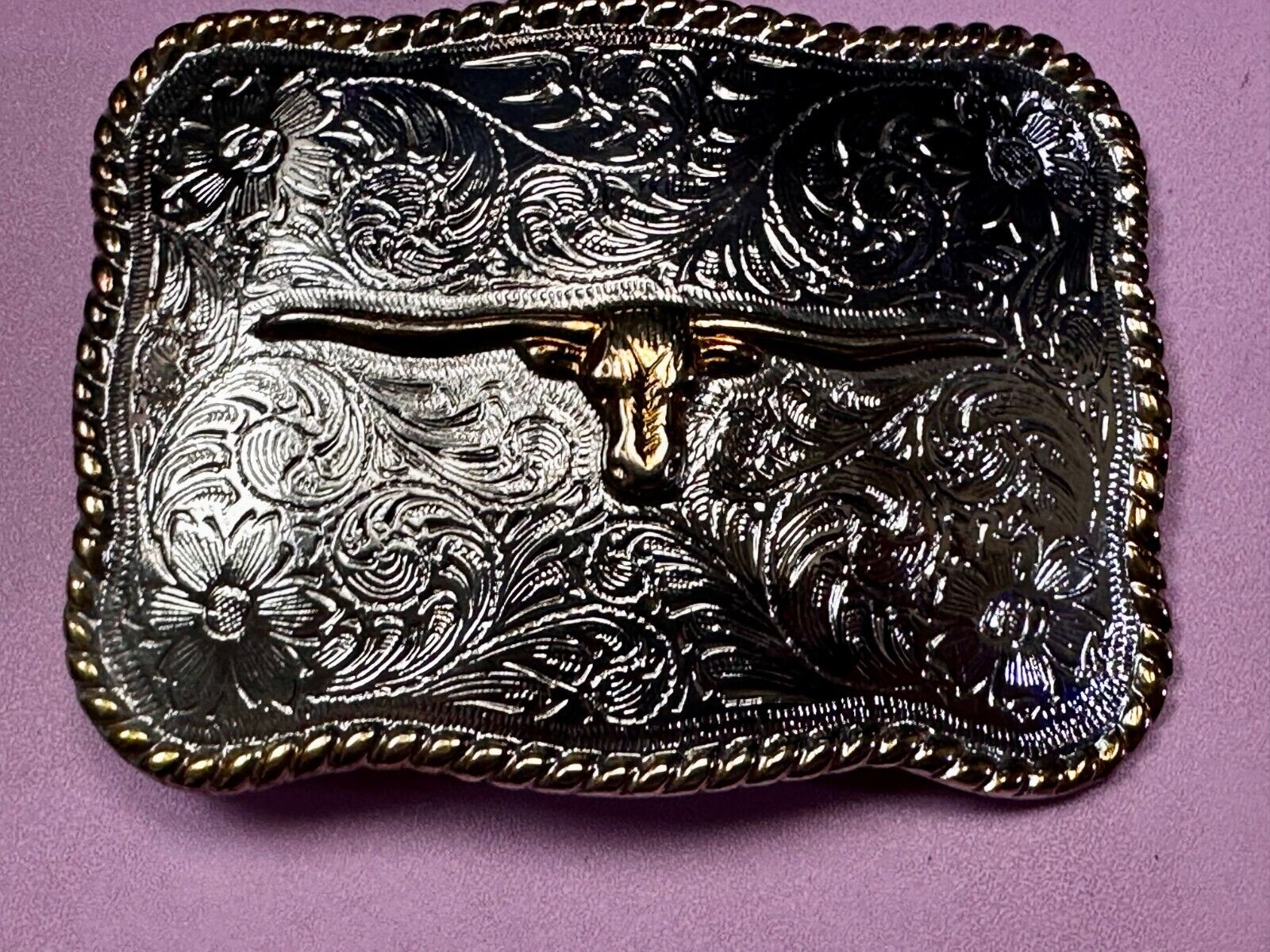 Texas Longhorn Vintage Western Flower Swirl Design Belt Buckle With Rope Boarder