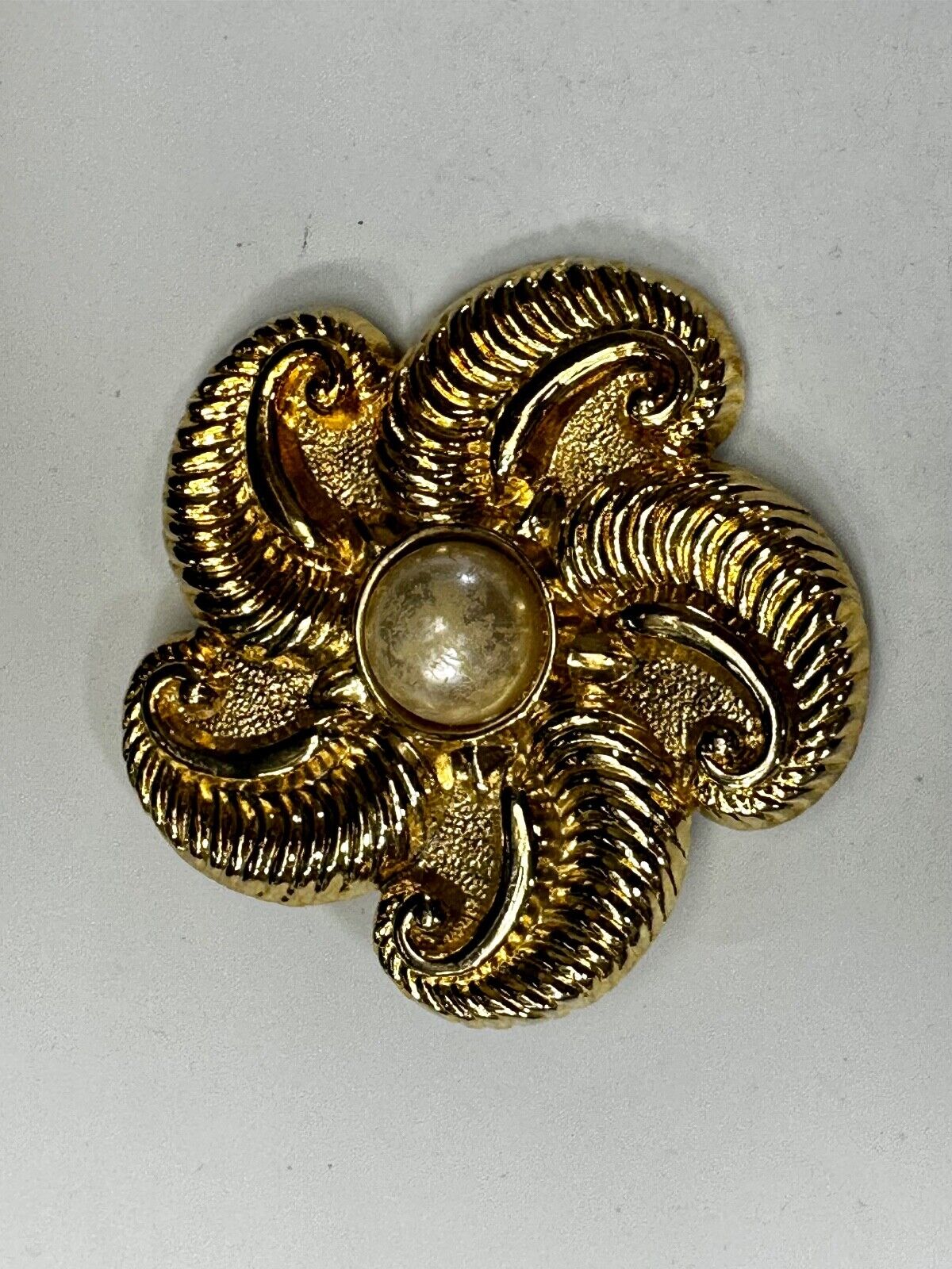 Vintage Large Gold Tone Starfish Flower Theme?  Belt Buckle by Motion East