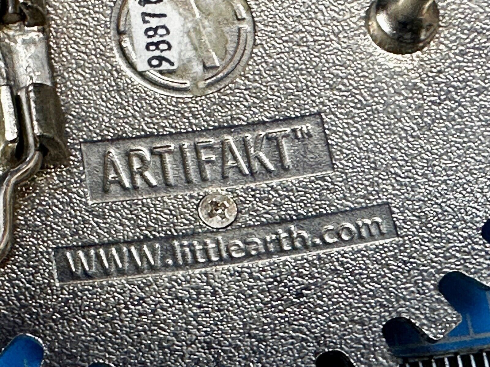 Uk Flag Vintage Gear shaped Silver Tone Belt Buckle by Artifakt