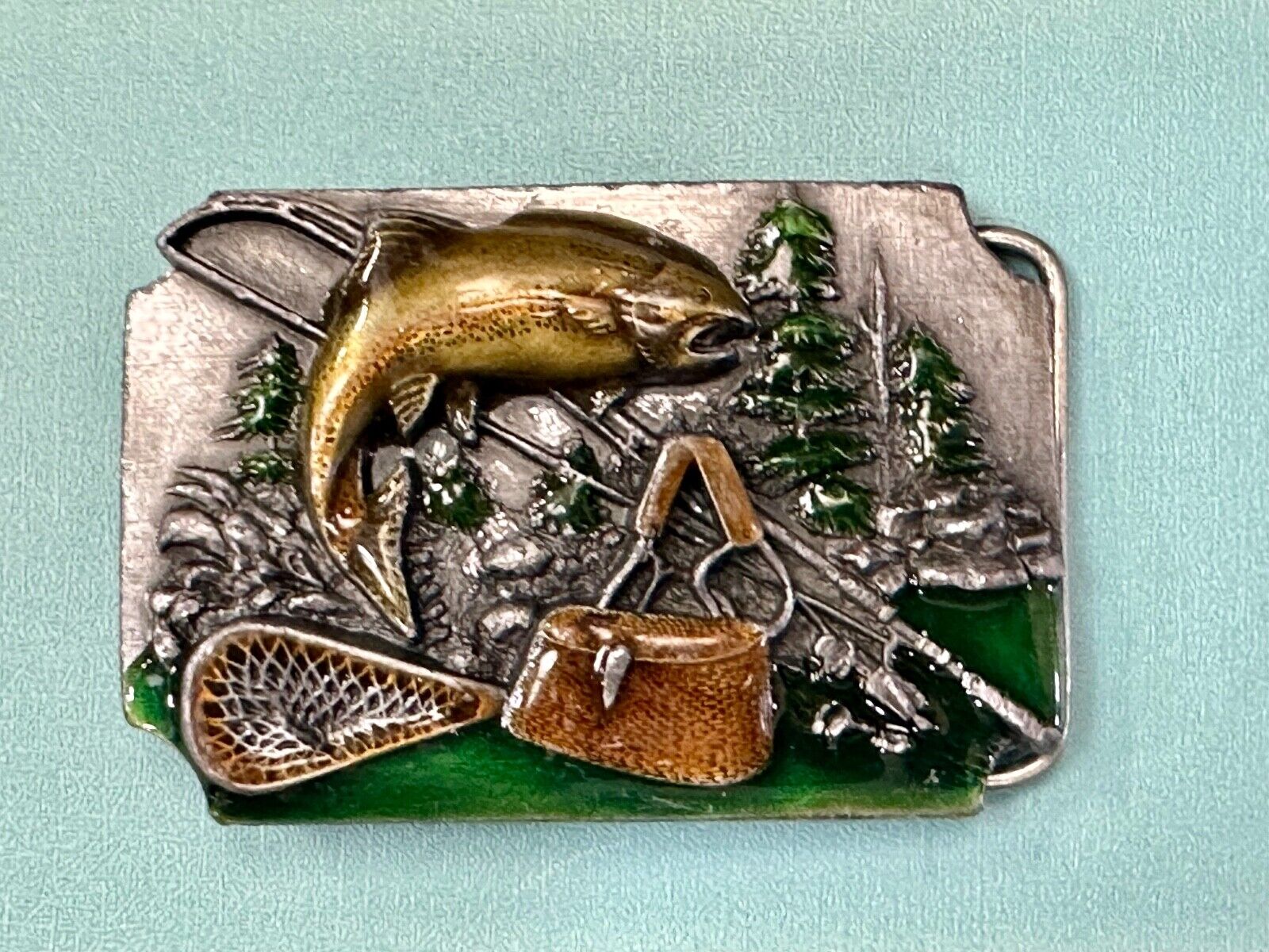 A Bad day fishing better than good day working - Vtg. Siskiyou 1989 belt buckle