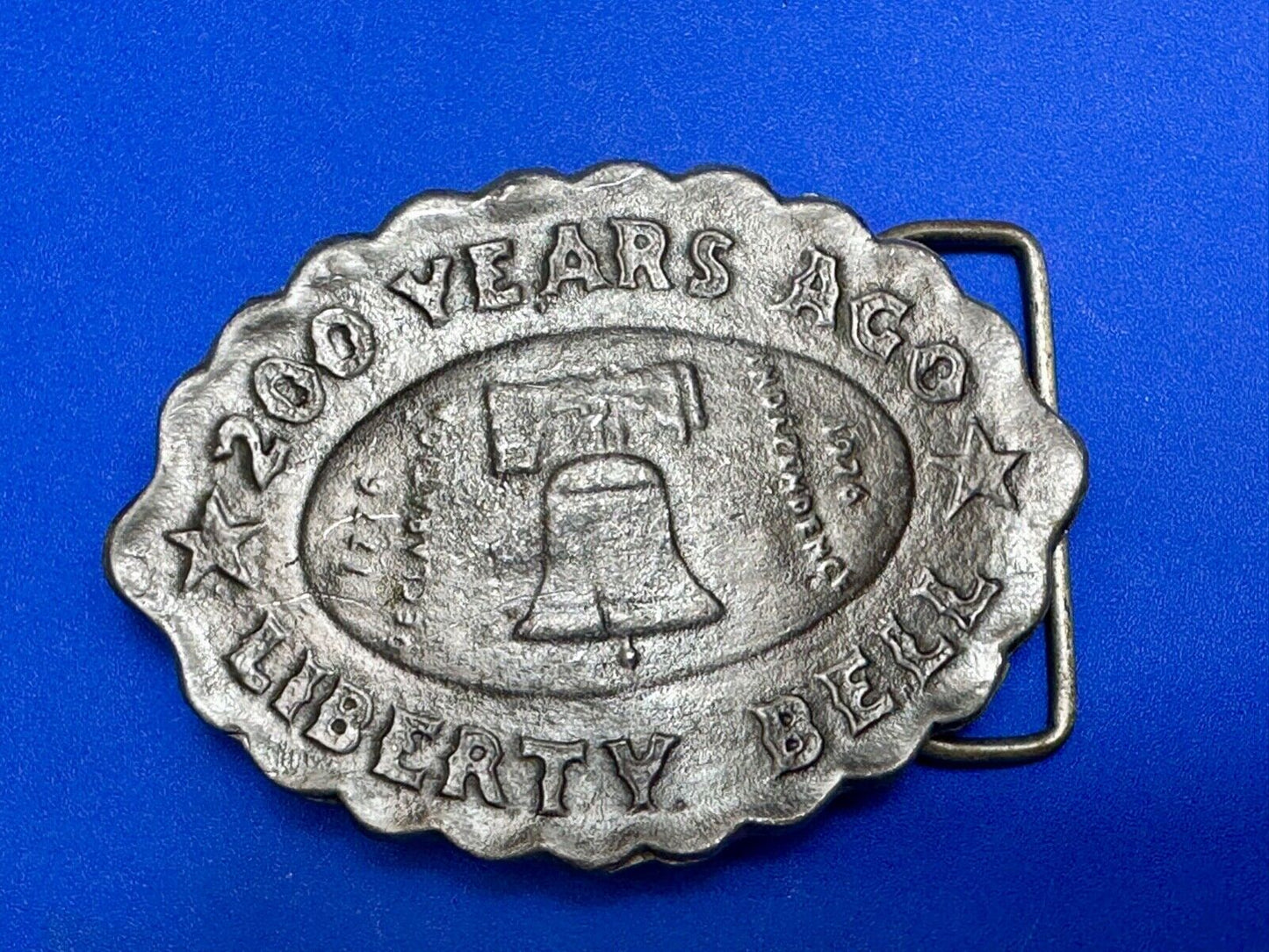 1776-1976 - 200 Years Ago Liberty Bell Patriotic America Belt Buckle