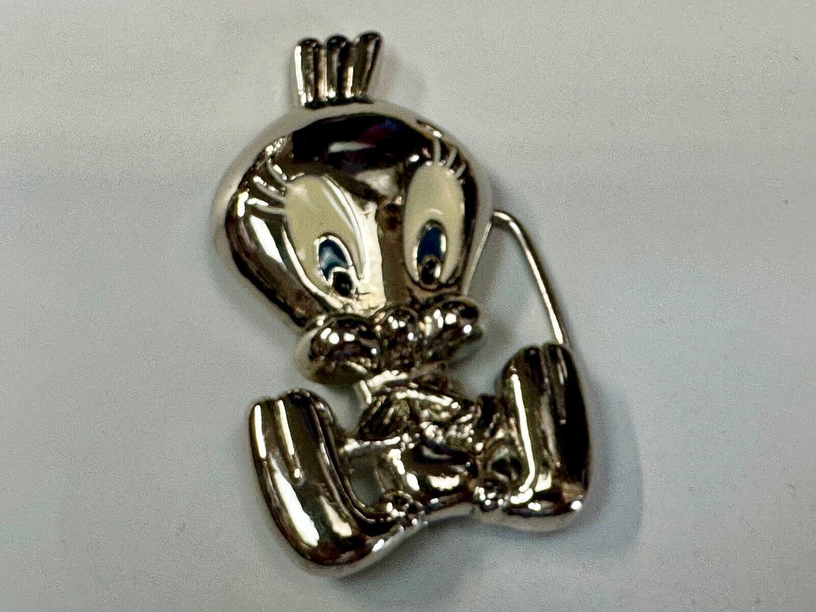 Tweety Bird Looney Tunes Enamel Eyes Silver Tone Small Vintage Belt Buckle