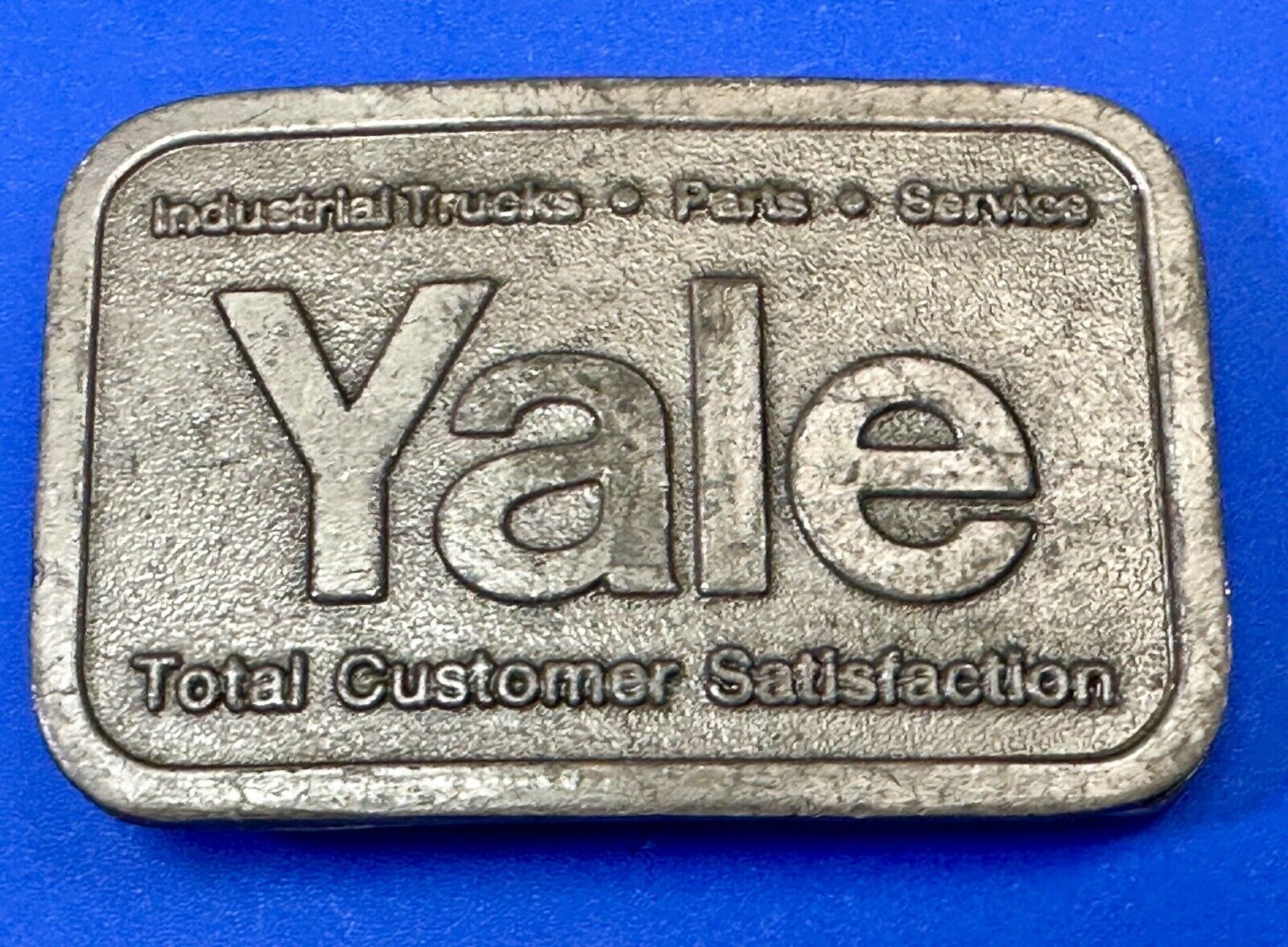 YALE Trucking Industrial Parts Service Total Customer Satisfaction belt buckle