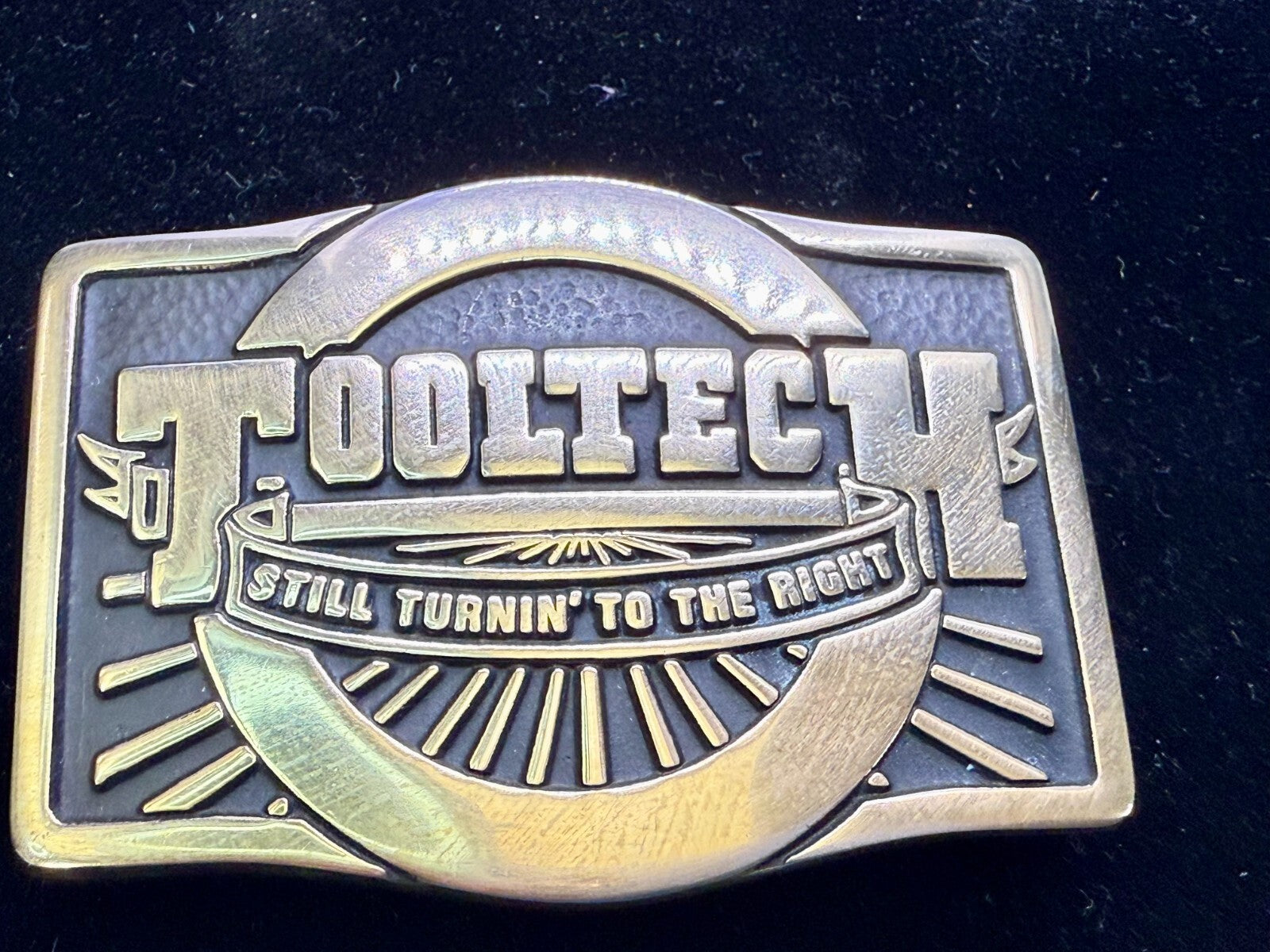 Tooltech Still Turnin To The Right Solid Brass VTG 1984 Anacortes Belt Buckle