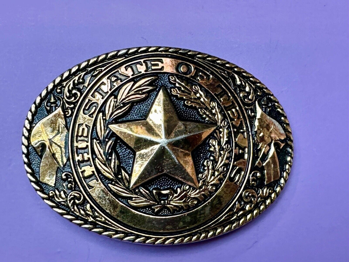 TEXAS State Pride - RAISED 3D STAR centered in brass tone oval Belt Buckle