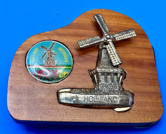 Vintage Artisan Inlaid Holland Michigan Pin and windmill Into wooden Belt Buckle