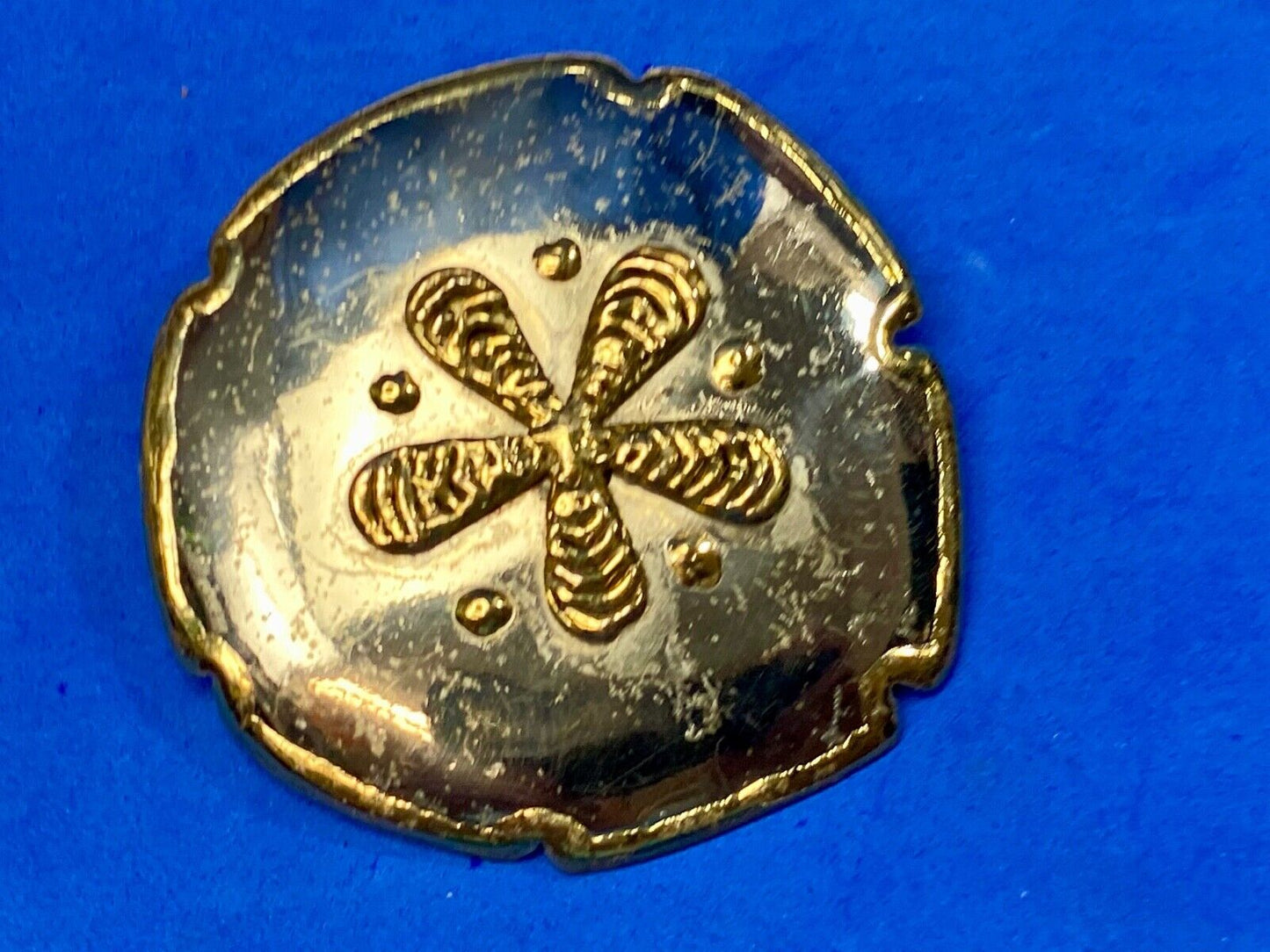 Vintage India inspired round dotted star horse abstract outlined belt buckle 