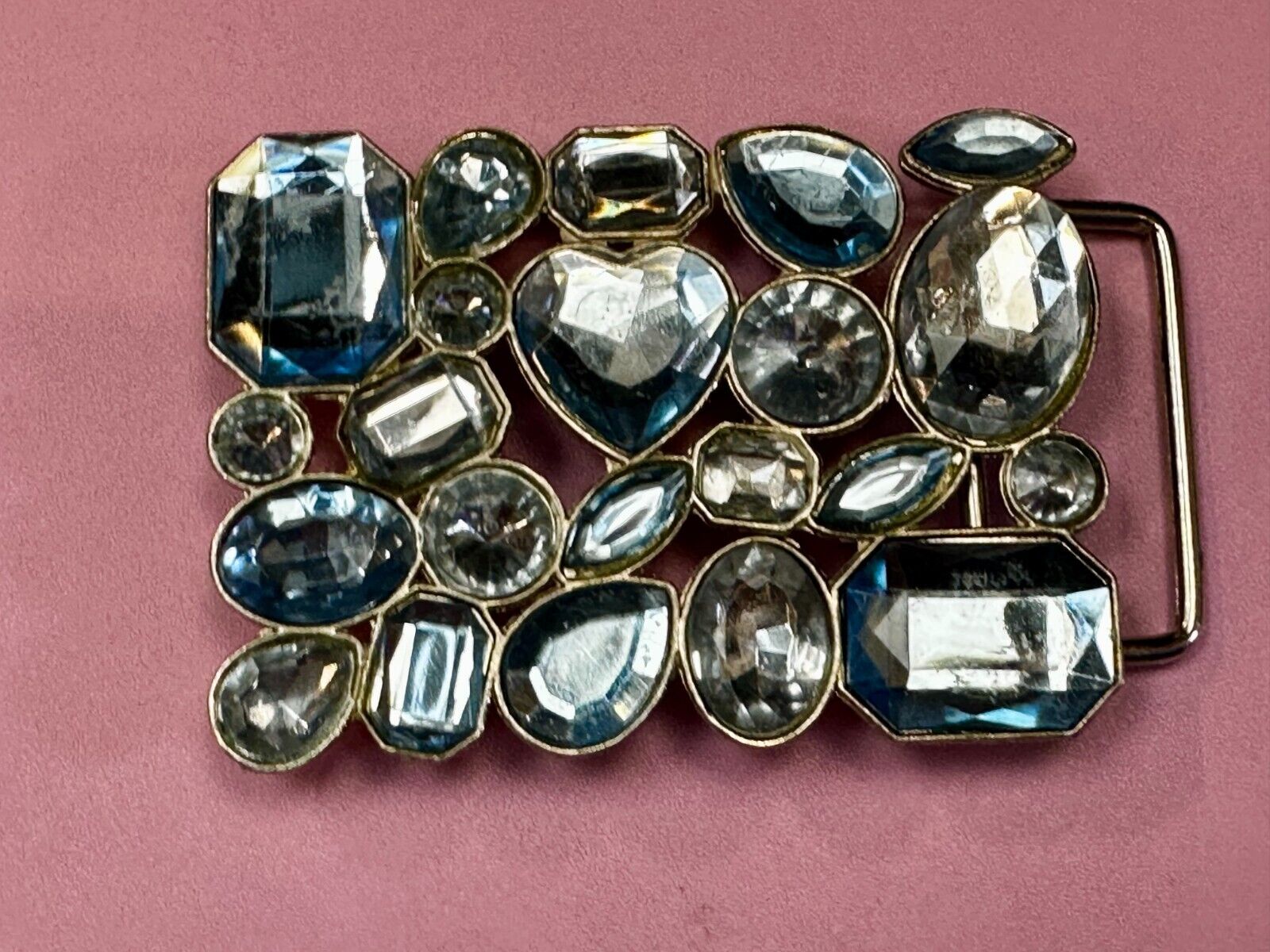 Unique Large Rhinestone's? Covering See Through Silver Tone Belt Buckle