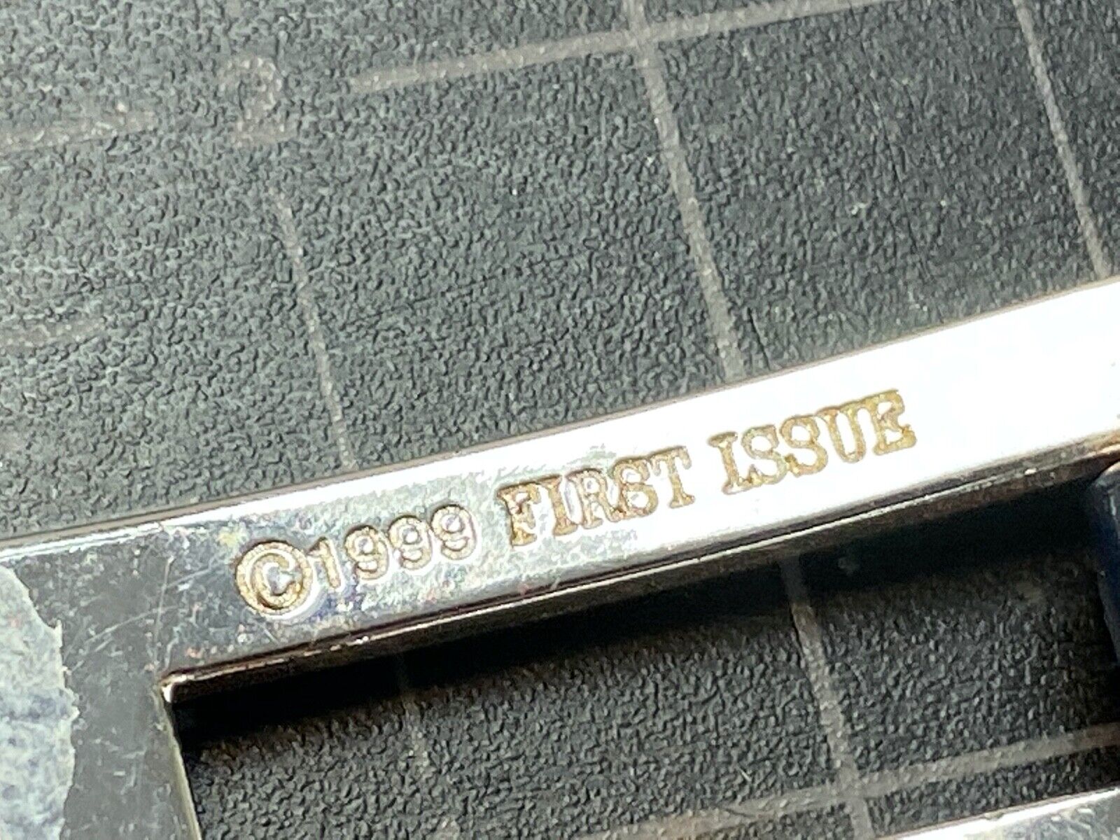 Vintage 1999 FIRST ISSUE dress silver tone belt buckle 