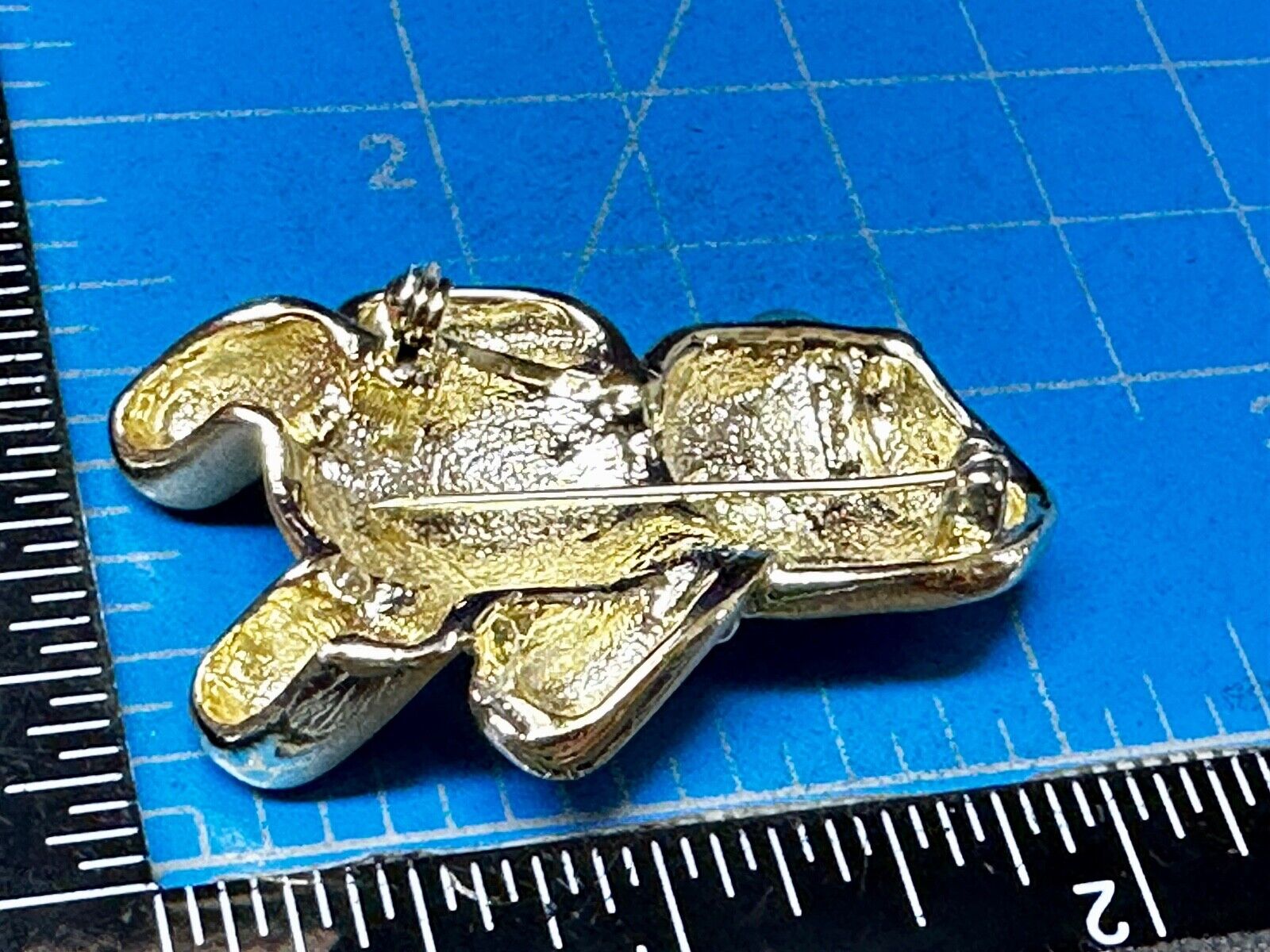 Adorable Teddy Bear Gold Tone Vintage Brooch Pin Signed by.AJC