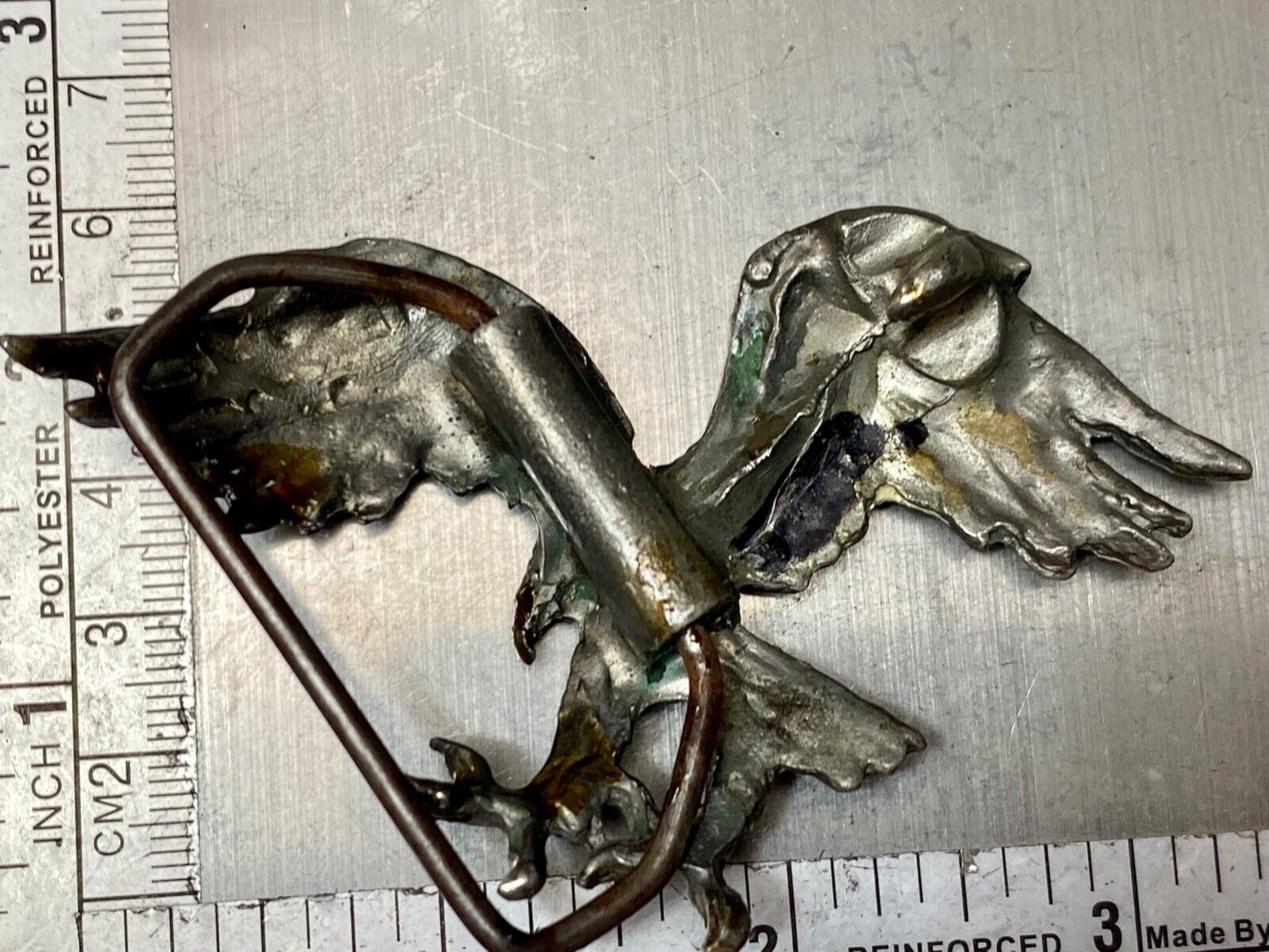 Vintage hunting diving American Eagle claws out figural cut out belt buckle