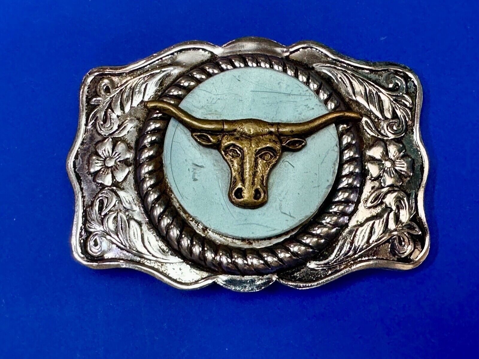 Vintage Longhorn cow steer - cowboys cowgirls western centerpiece belt buckle