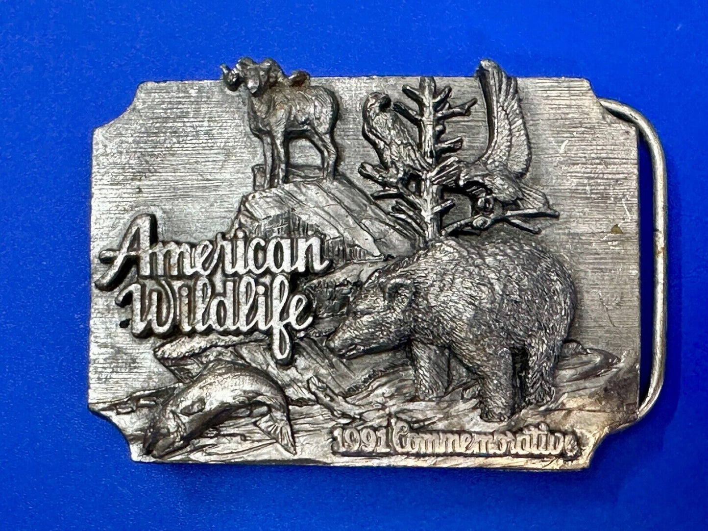 Alaska Wildlife Vintage 1991 Commemorative Pewter Belt Buckle
