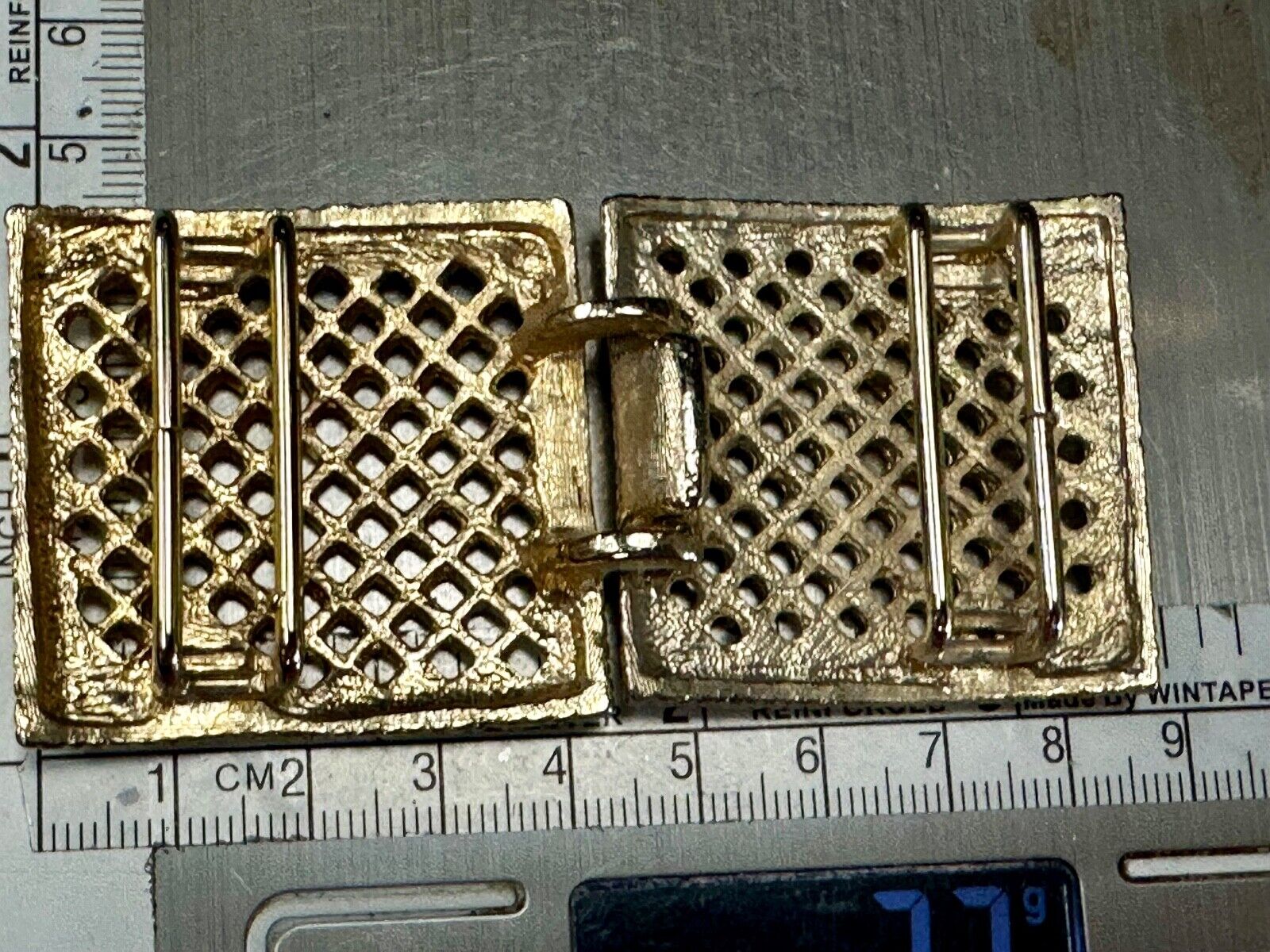 Basket Weave Pattern Vintage Two-piece interlocking gold tone belt buckle