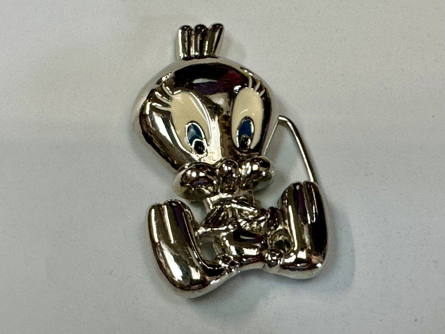 Tweety Bird Looney Tunes Enamel Eyes Silver Tone Small Vintage Belt Buckle