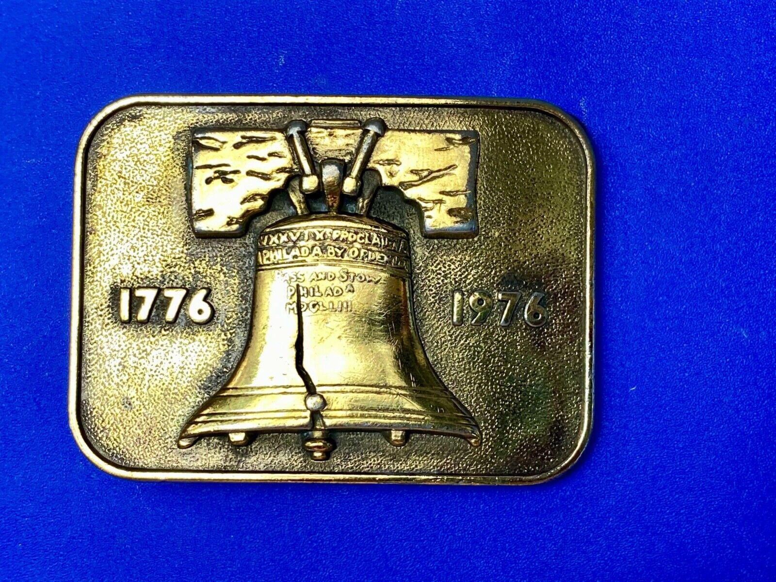 200 year celebration of Liberty Bell  Vintage brass tone belt buckle