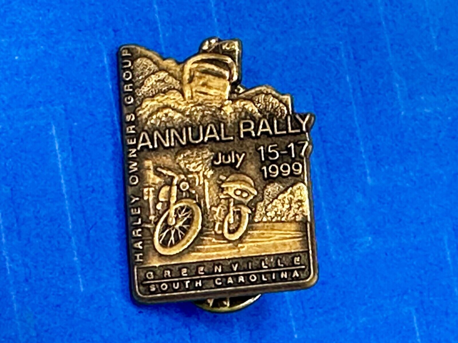 1999 Harley Davidson Owners Group ANNUAL RALLY South Carolina Vest Jacket pin