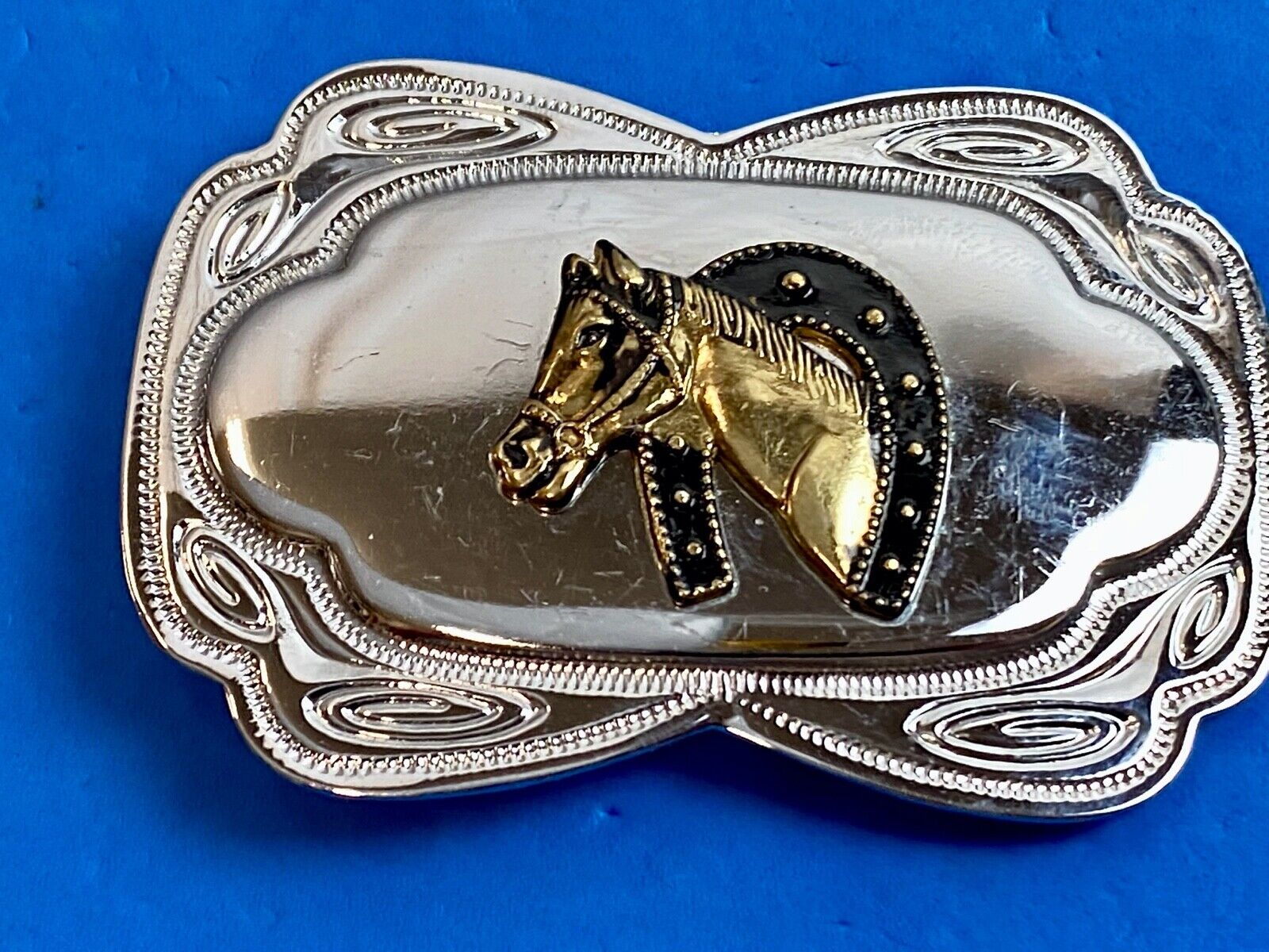 VINTAGE DIMENSIONAL WESTERN HORSE HEAD through HORSESHOE EQUESTRIAN BELT BUCKLE 