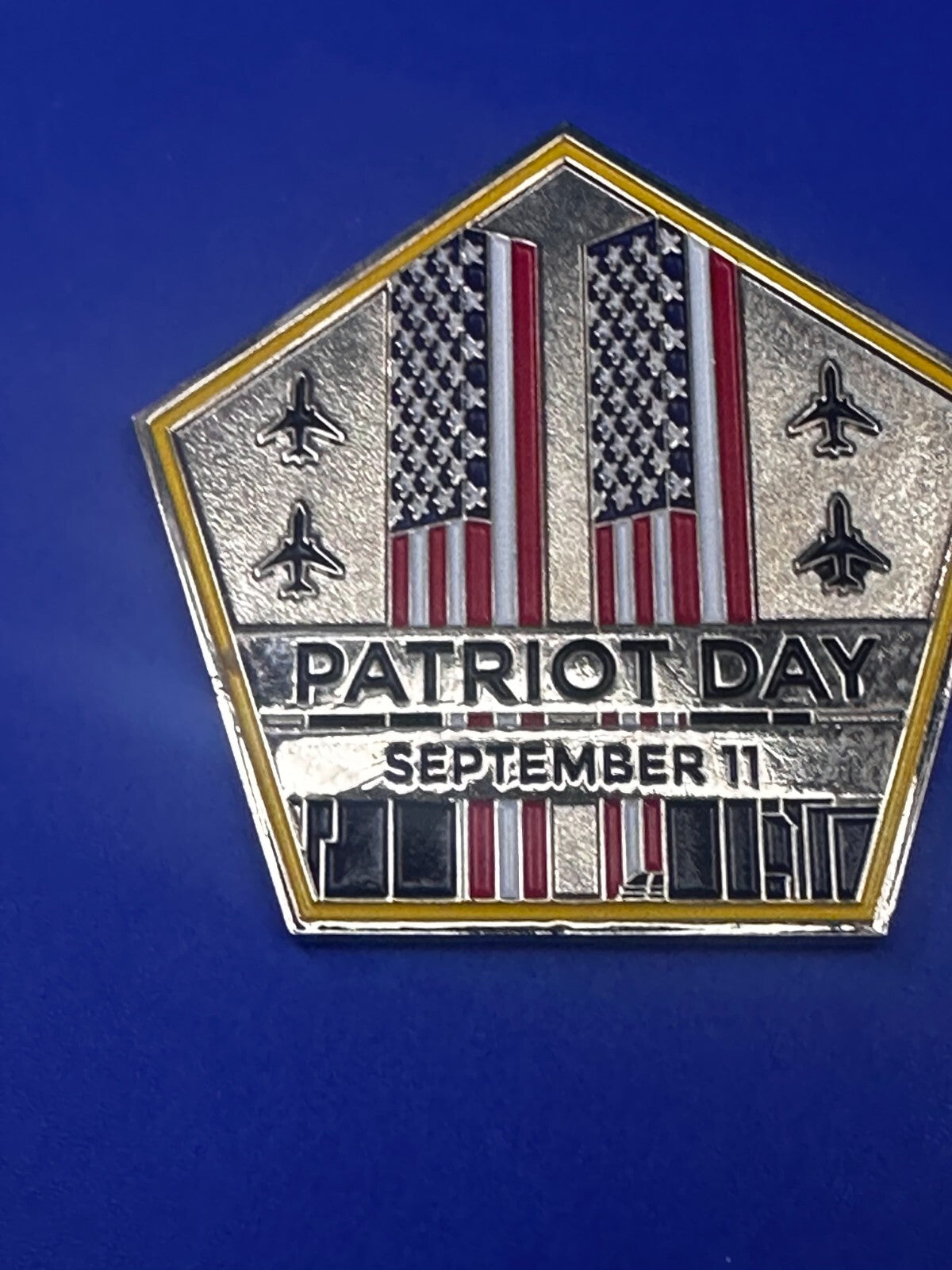 United We Stand Never Forget Patriot Day September 11 Collectors Challenge Coin 