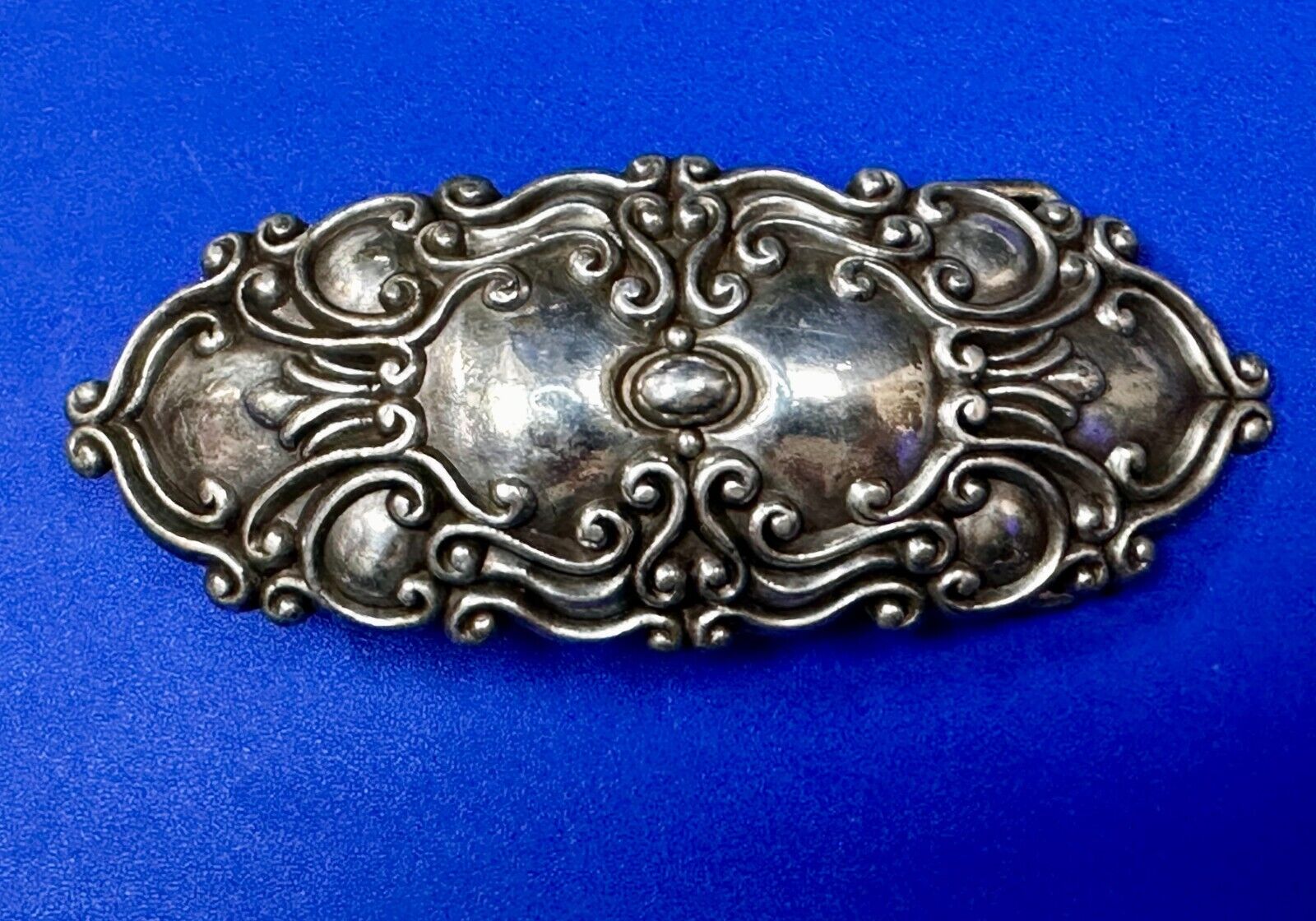 Victorian Art Style Floral Theme Silver Tone Vintage 1997 Belt Buckle