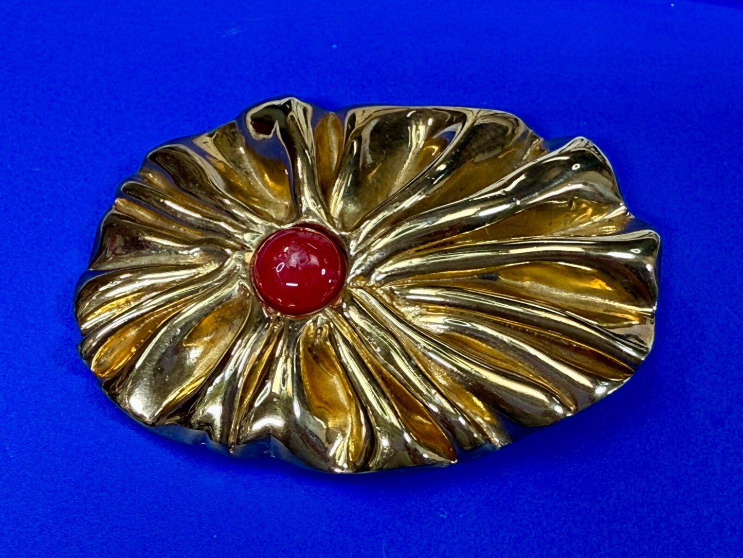 Antique Textured Metal W/ Centered Red Stone Gold Tone Belts by Lois Belt Buckle
