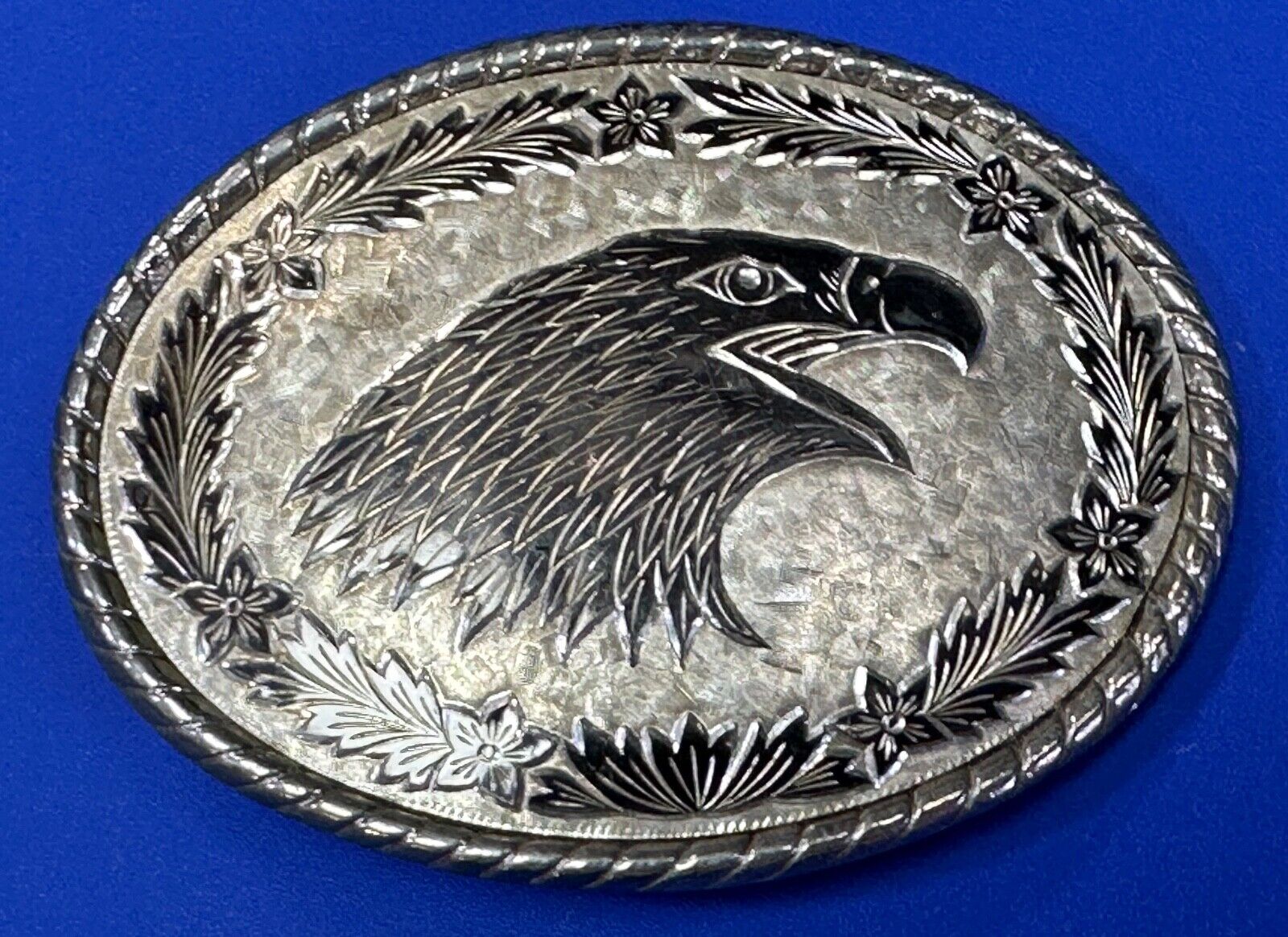 American Bald Eagle Bust profile, silver tone Etched belt buckle W Makers Mark