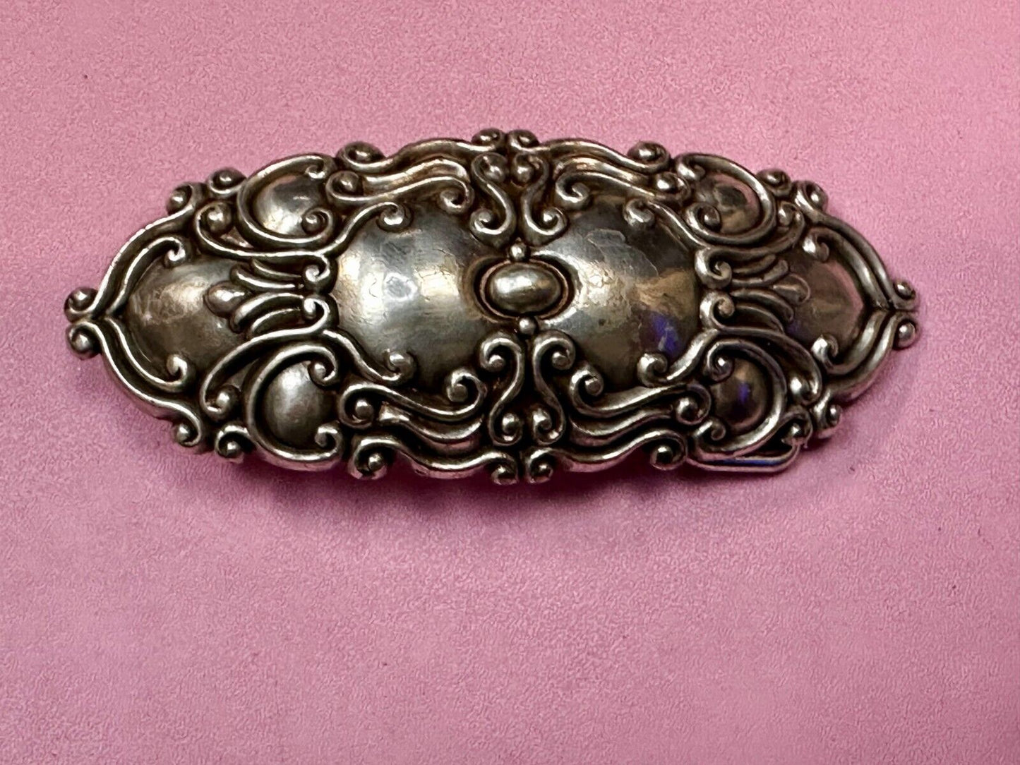 Victorian Art Style Floral Theme Vintage 1997 Silver Tone Belt Buckle