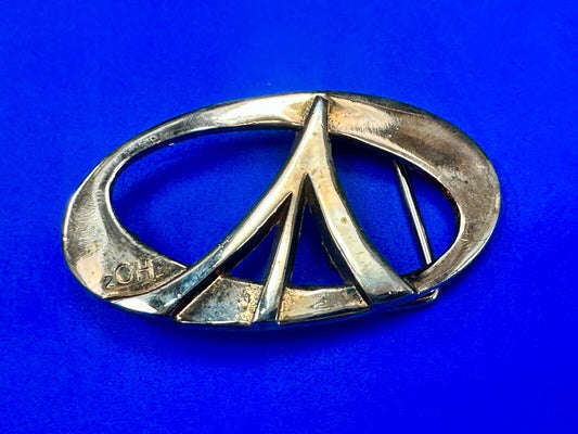 2OH Logo Emblem Peace love & Rock & Roll gold color belt buckle