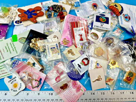 Vintage & Modern NOS Brooches & Pin's Resale Bulk Lot, Junk Drawer Grab Bag