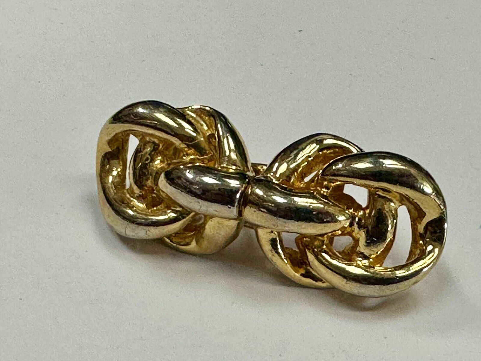 Twisted Knot's ! Two-piece interlocking gold tone Gay Boyer Vintage belt buckle