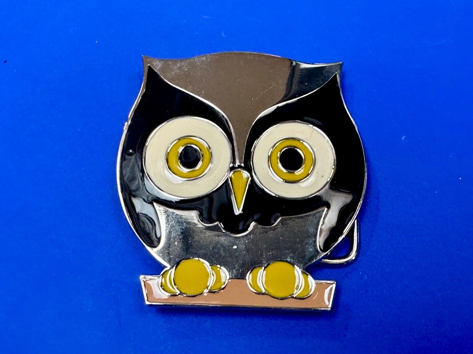 Adorable Perched OWL - Big Eyed Animal Lovers cutout belt buckle