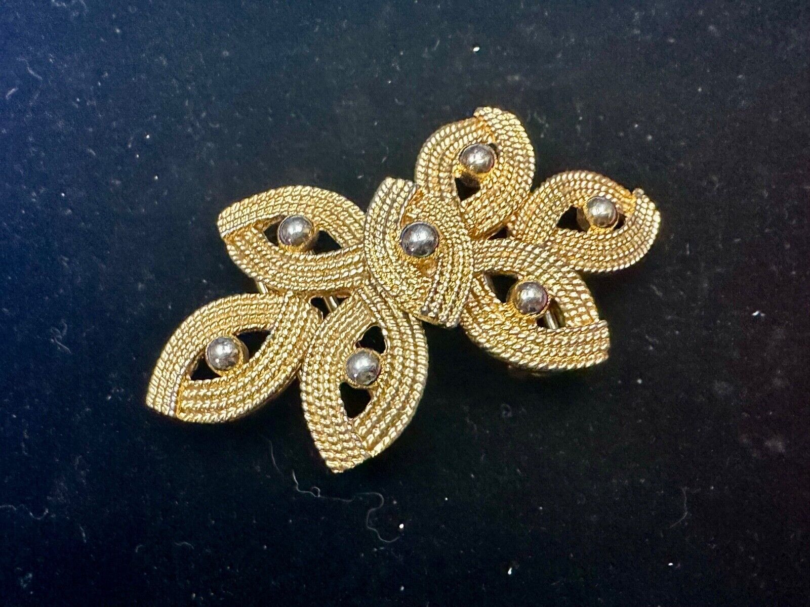 Vintage Abstract Flower pattern Two piece Interlocking gold tone 80s belt buckle