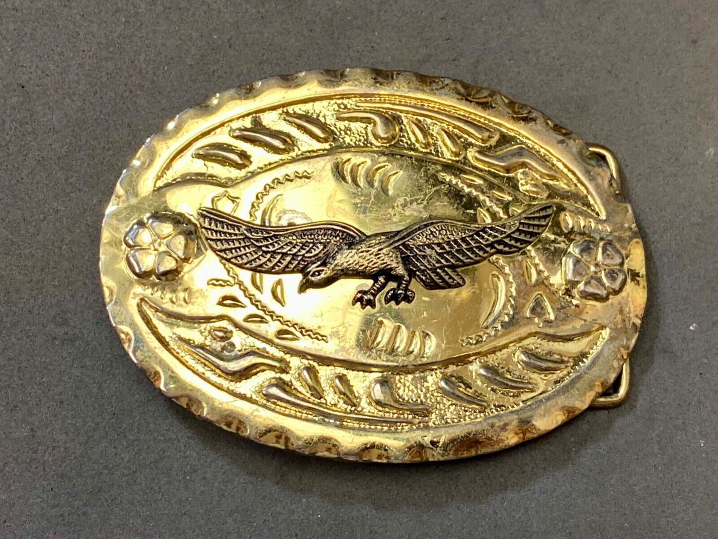 American Eagle flying proud patriotic vintage two tone Western belt buckle