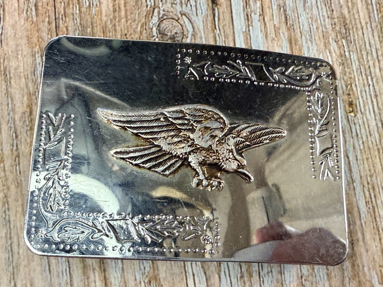 American Eagle Flying Diving Hunting Two Tone Mirrored Western Style Belt Buckle