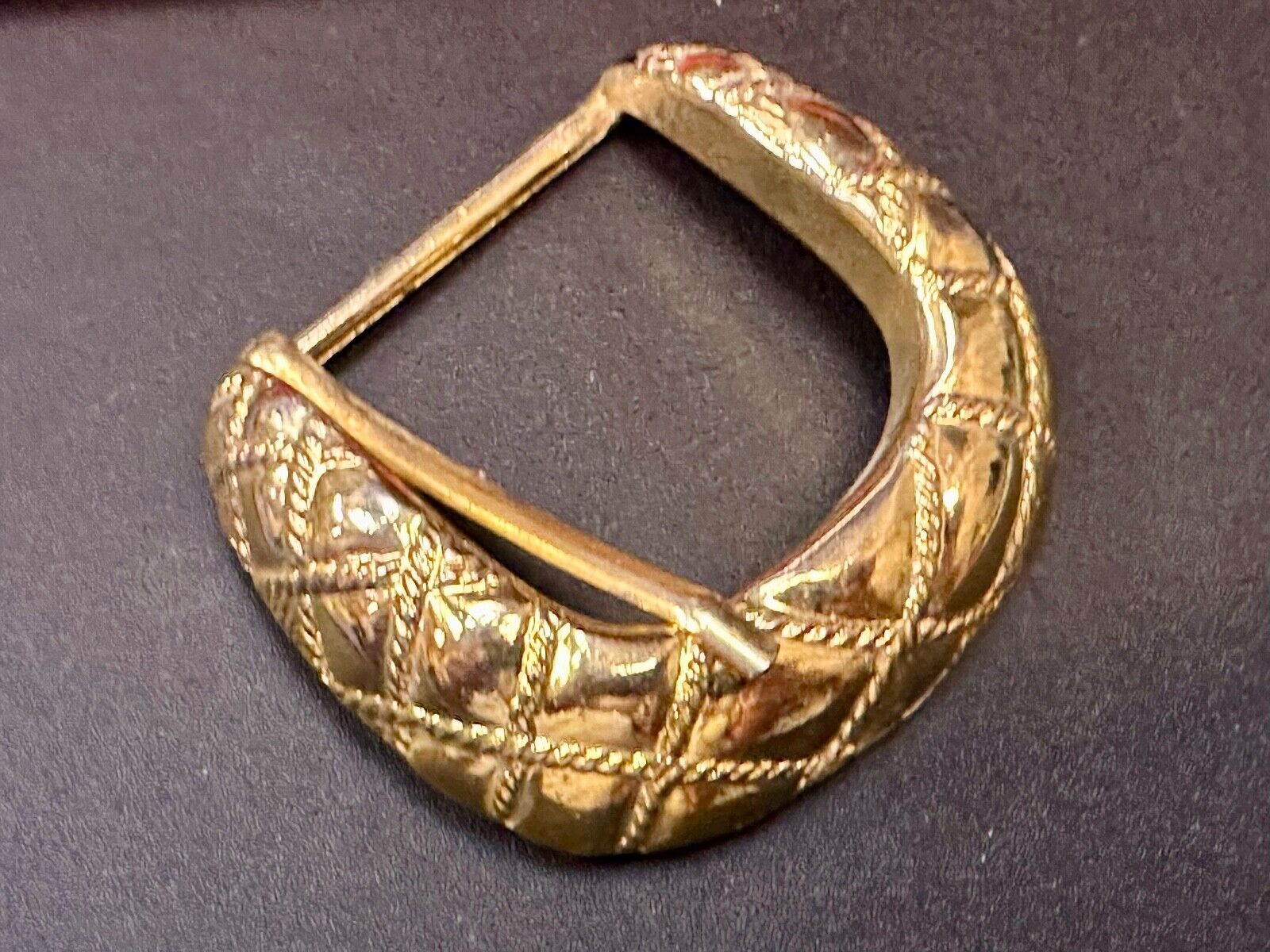 Vintage gold tone weave pattern Replacement belt buckle ET-3318