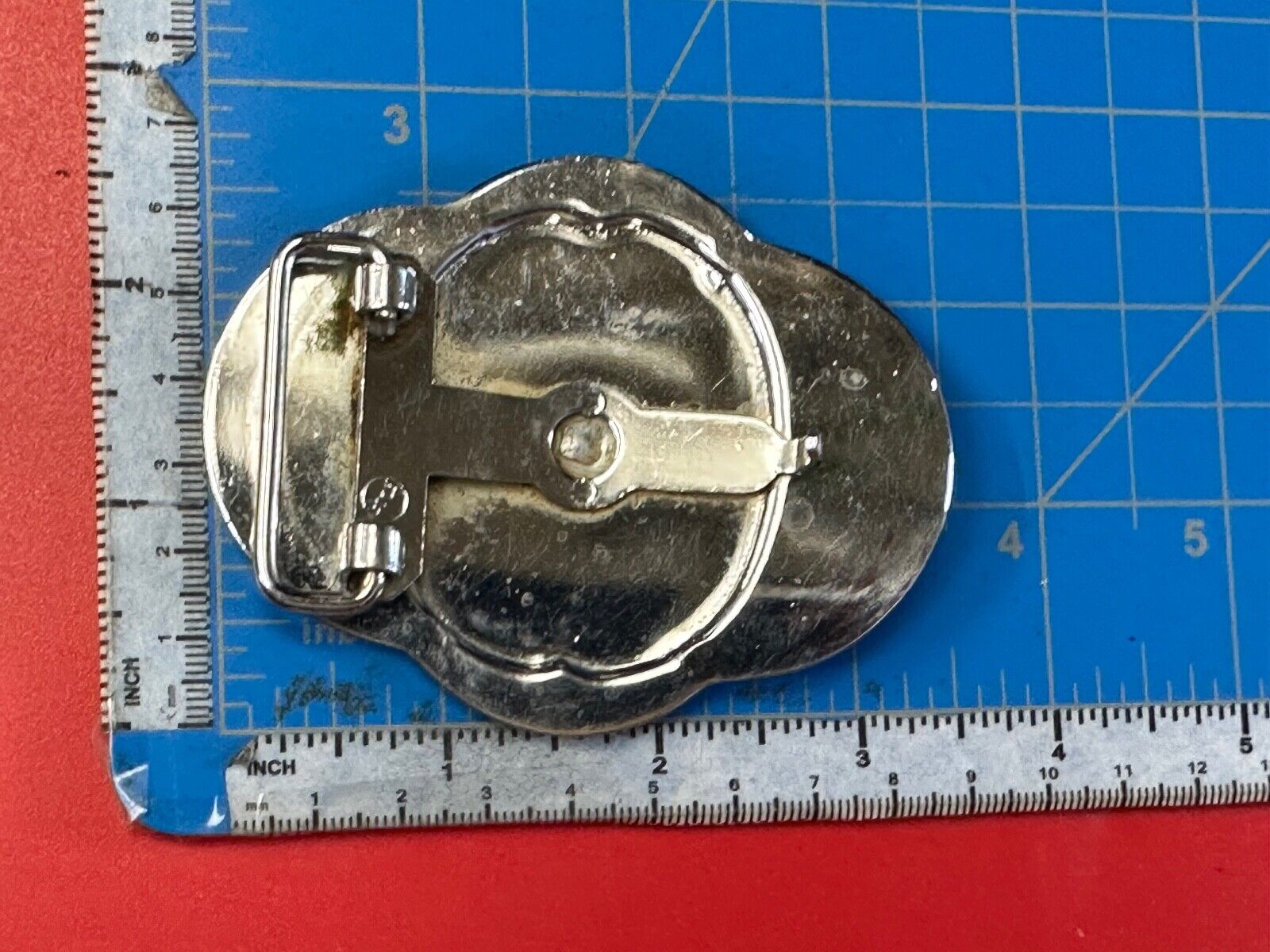 Vintage Horse Drawn Covered wagon on ornate western two tone belt buckle