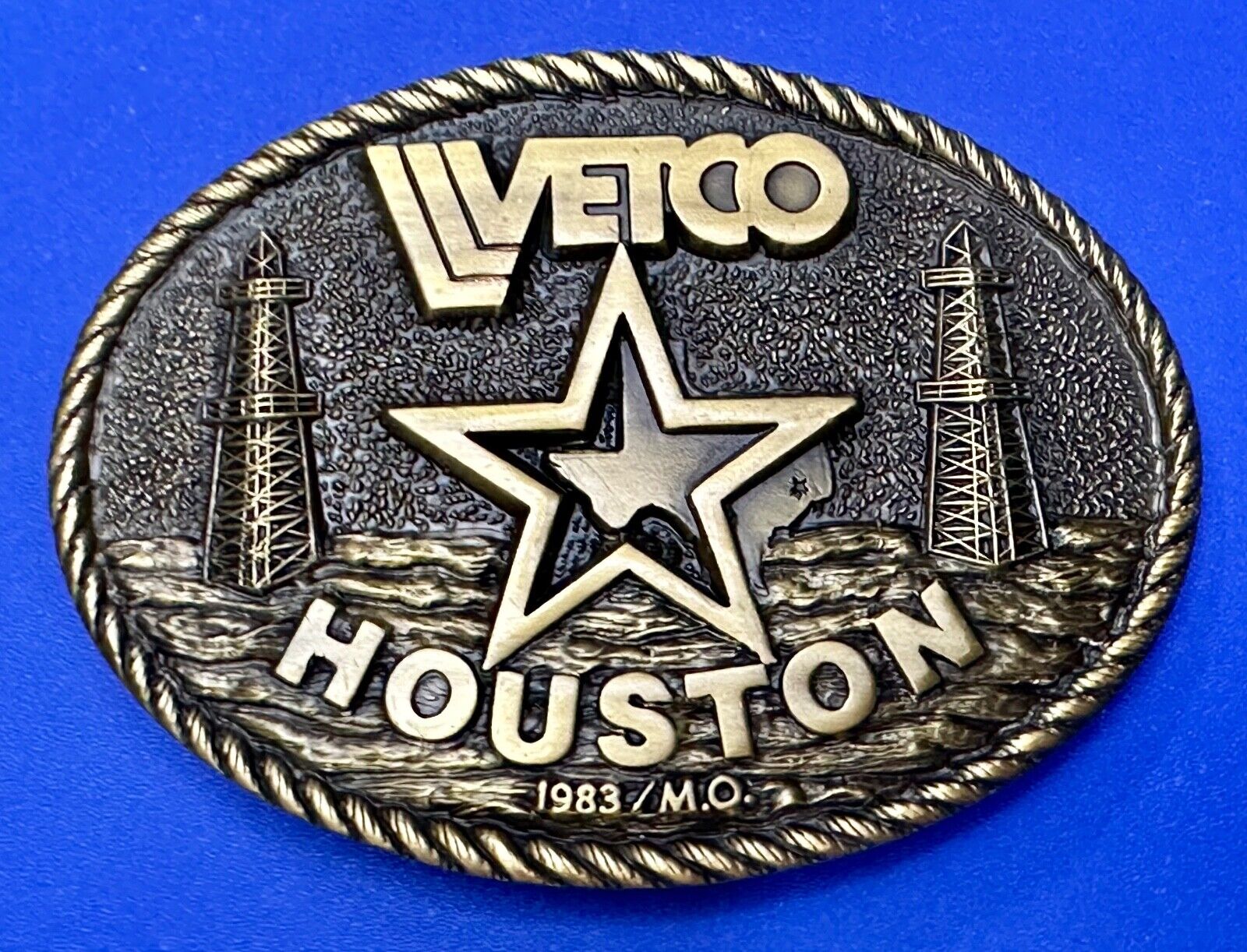 Vetco Texas Houston State Lone Star Oil Well Rig Vintage Brass Belt Buckle