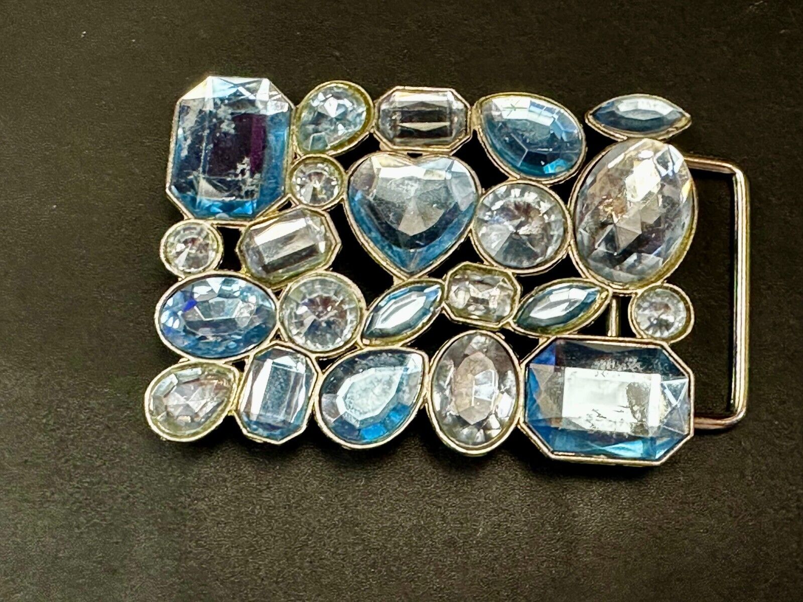 Unique Large Rhinestone's? Covering See Through Silver Tone Belt Buckle
