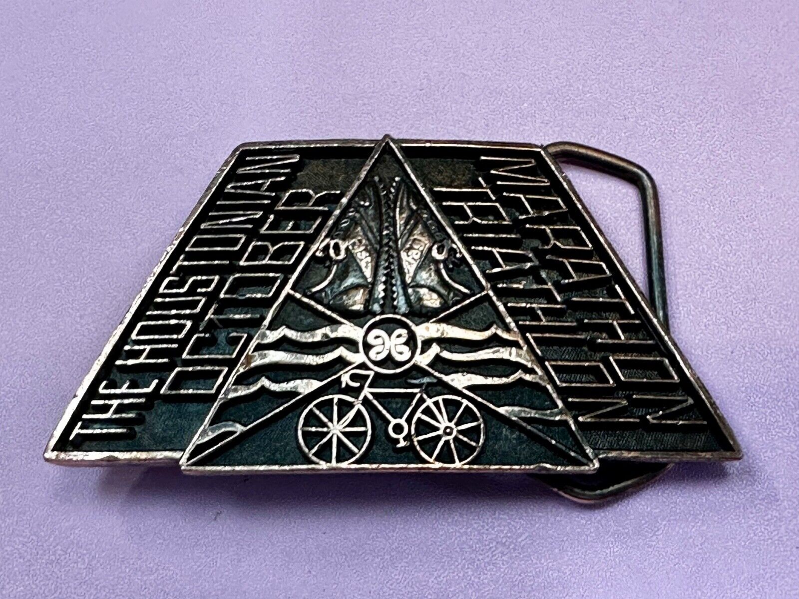 The Houstonian Marathon Trainer Texas Bike Race October Vintage 82 Belt Buckle