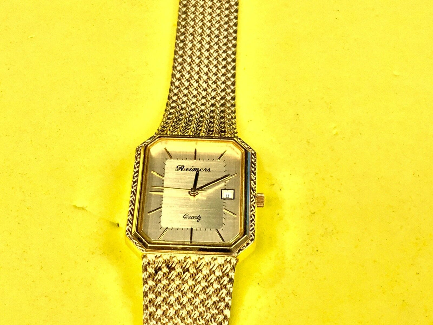  556 112R roamers quartz ladies watch with date Swiss parts Working well!  