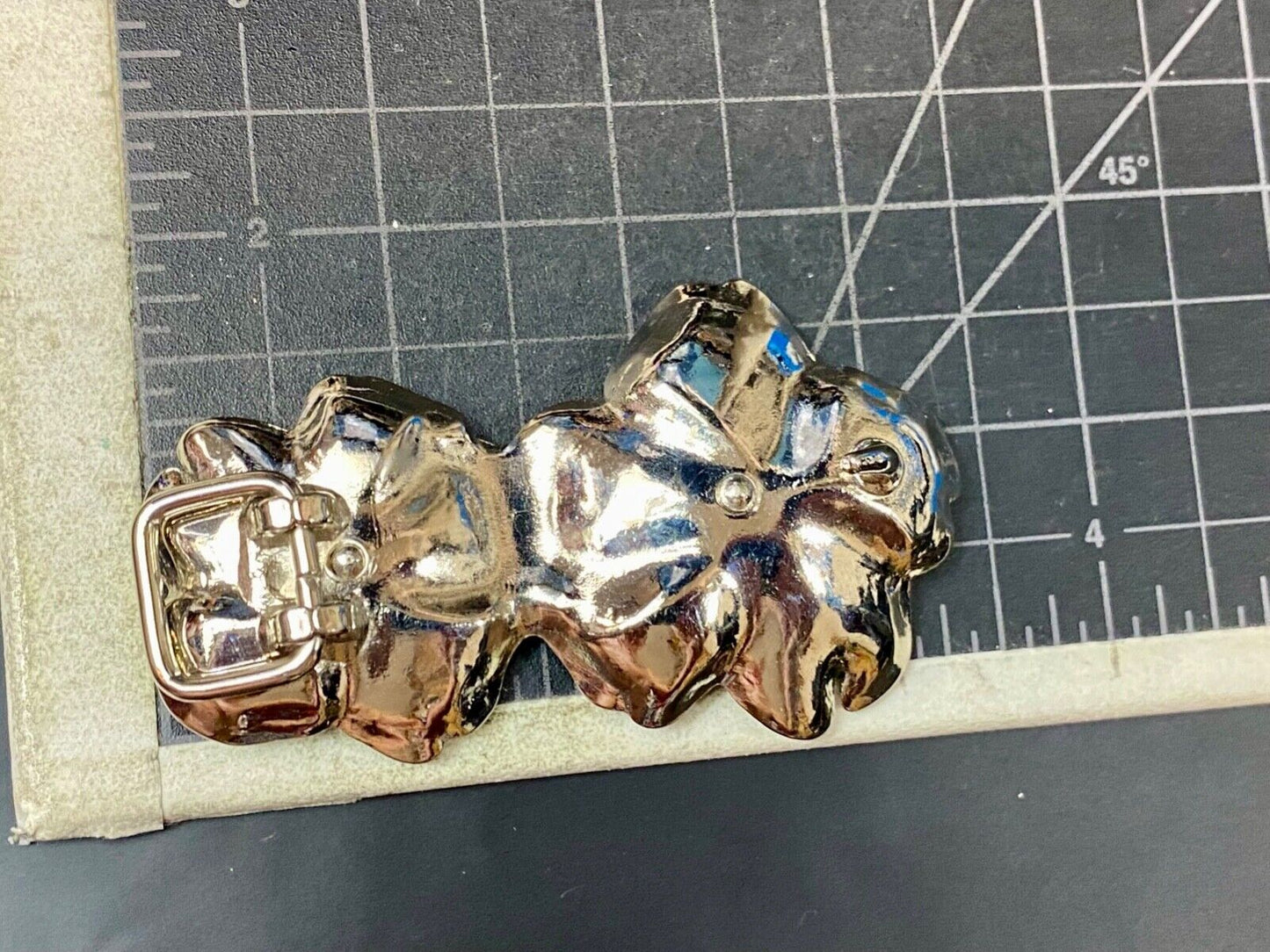 Beautiful two figural flowers with jewels as black & silver colored belt buckle