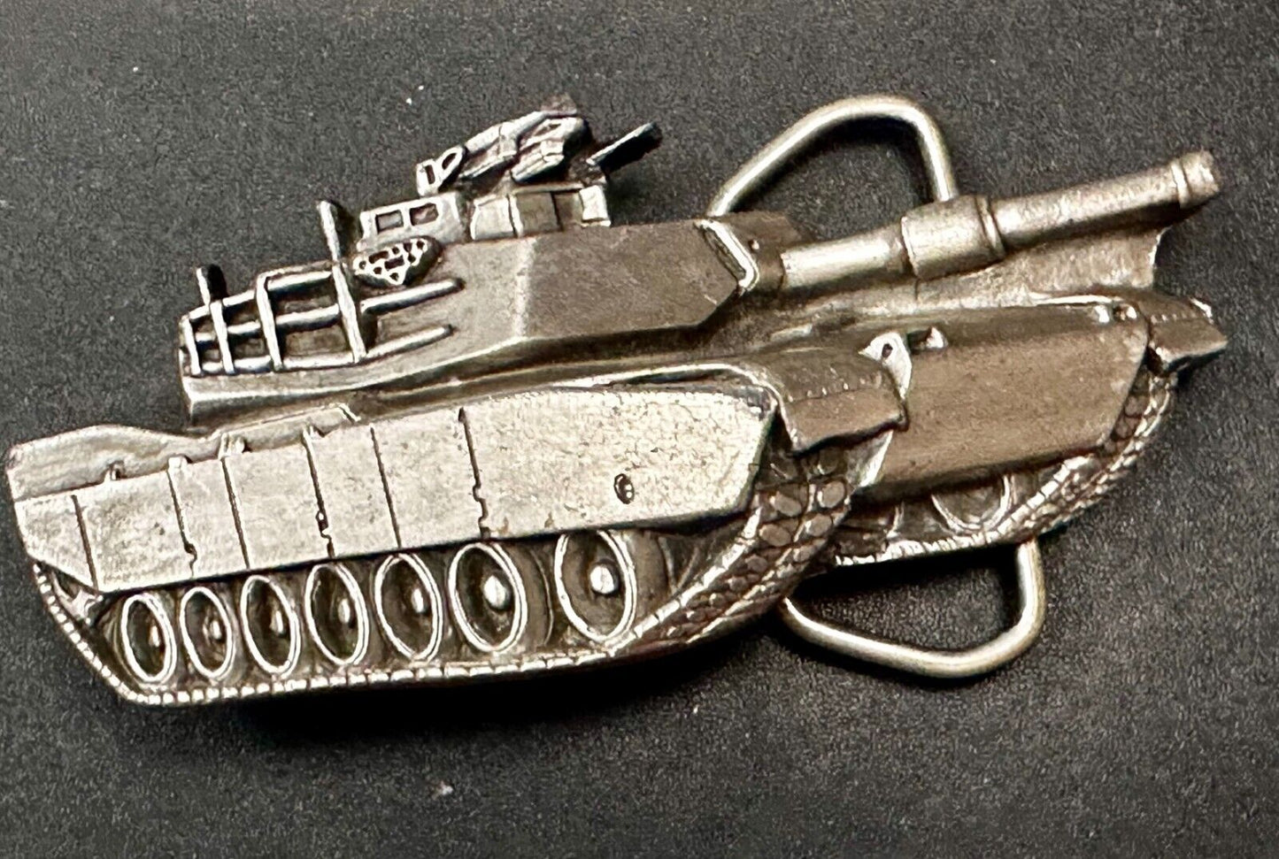 US Army Abrams Tank Anthony J Irvin Vintage 1979  Figural Bergamot Belt Buckle