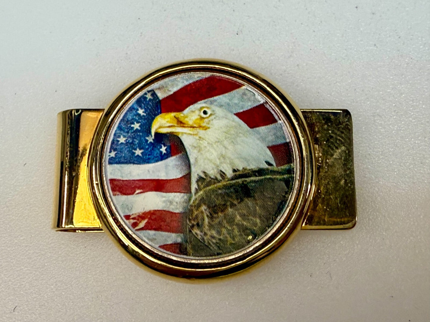United States American Flag Patriotic Bald Eagle Gold Tone Vintage Money Clip