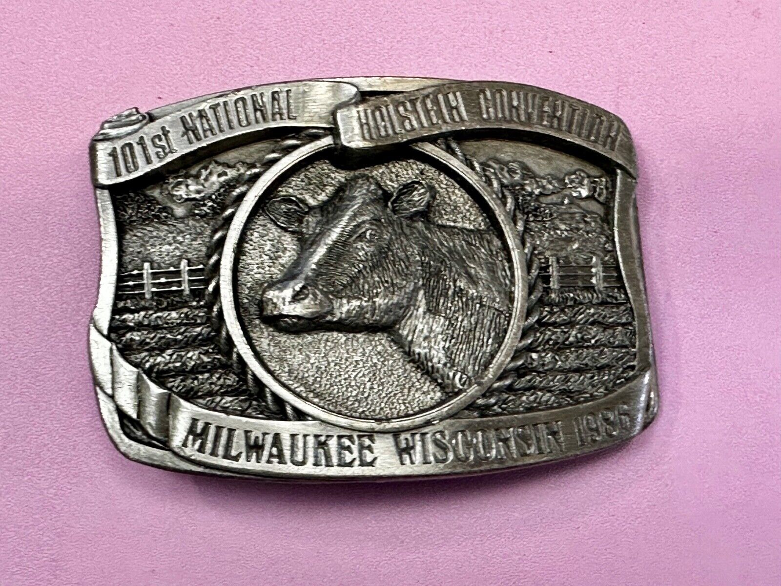 101st Holstein Convention The Dairy Shrine Milwaukee Wisconsin 1986 Belt Buckle