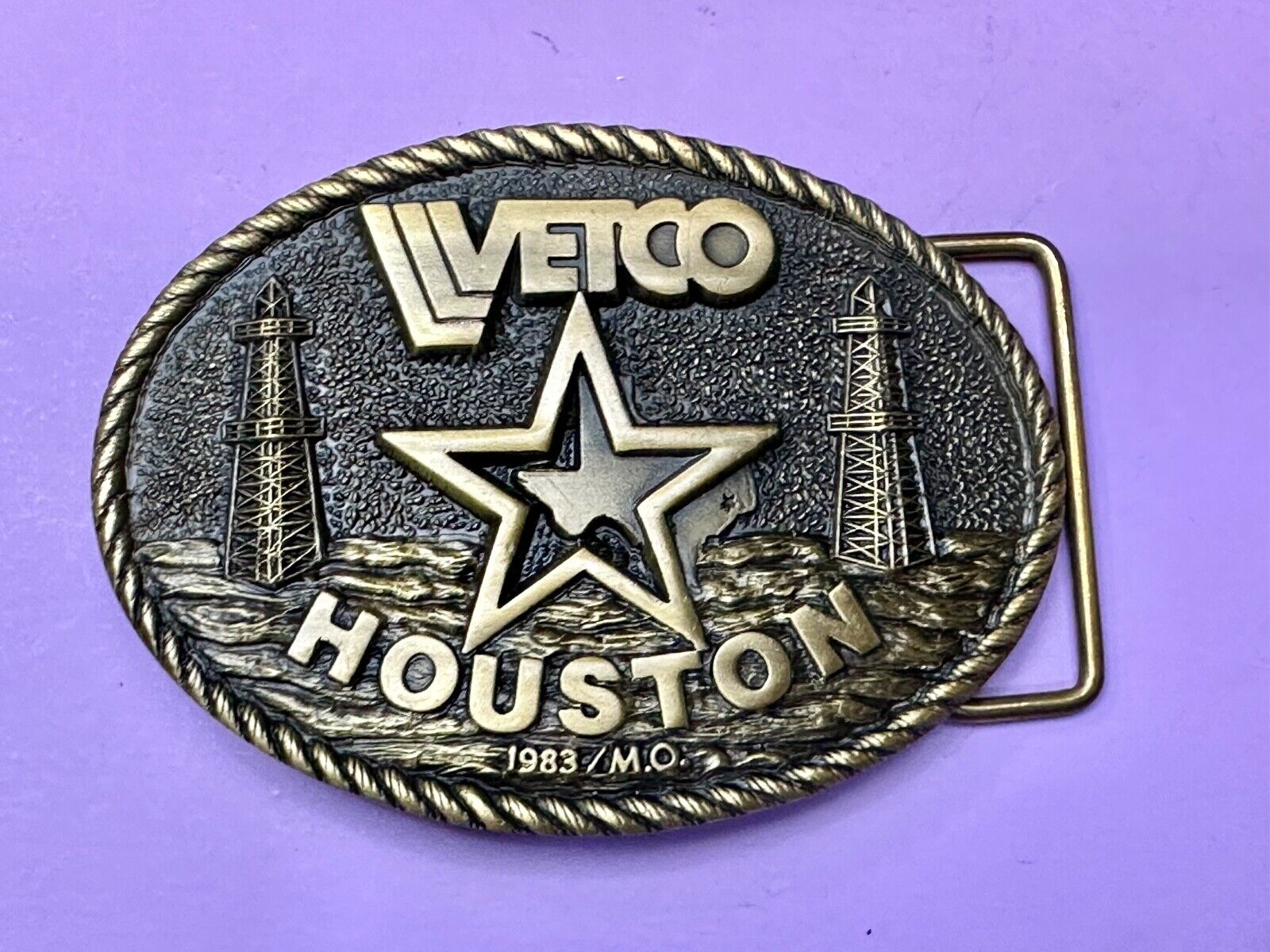 Vetco Texas Houston State Lone Star Oil Well Rig Vintage Brass Belt Buckle