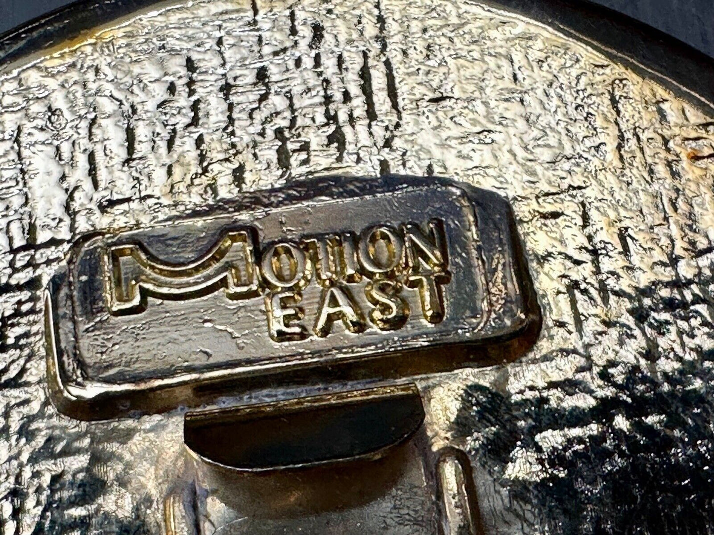 Vintage Gold tone Round Motion East belt buckle / Scarf Slide