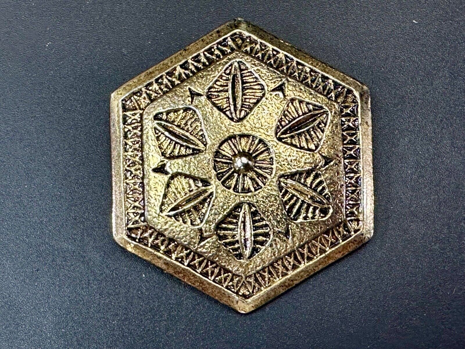 vintage Hexagon shaped gold tone belt buckle scarf slide