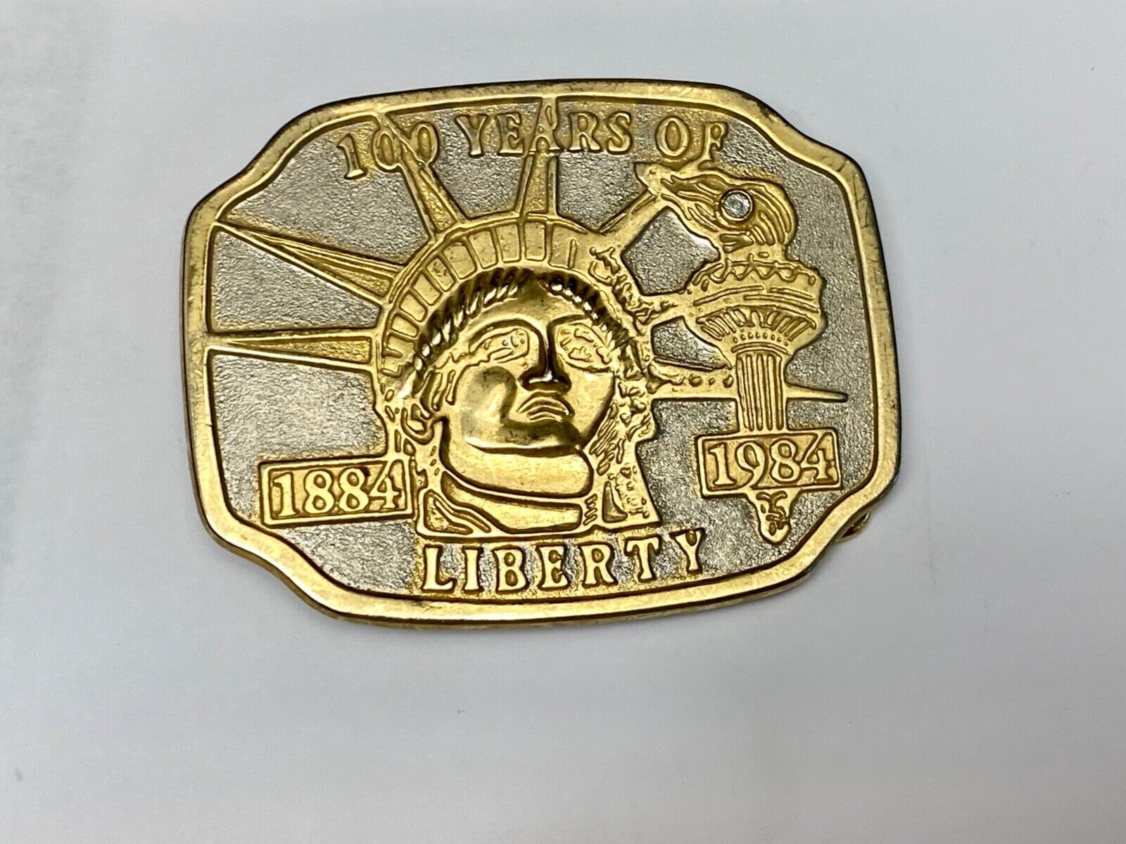 100 YEARS OF LADY LIBERTY -  1986 New York City commemorative belt buckle