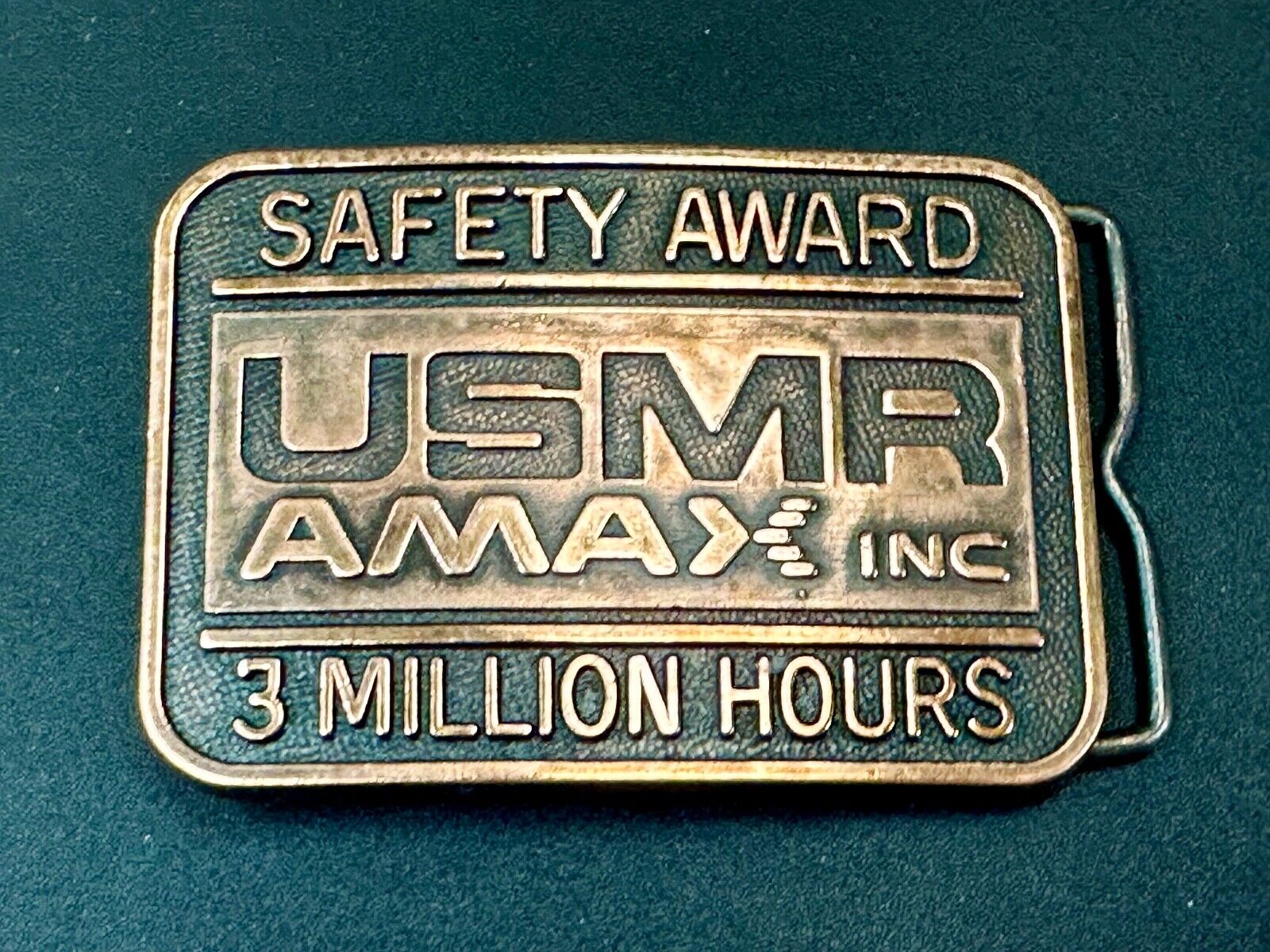 USMR AMAX inc 3 million safety award vintage belt buckle by RJ